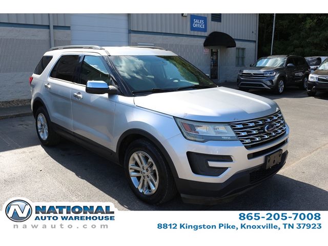 Ingot Silver Metallic 2017 Ford Explorer SUV / Crossover Front-Wheel Drive Automatic