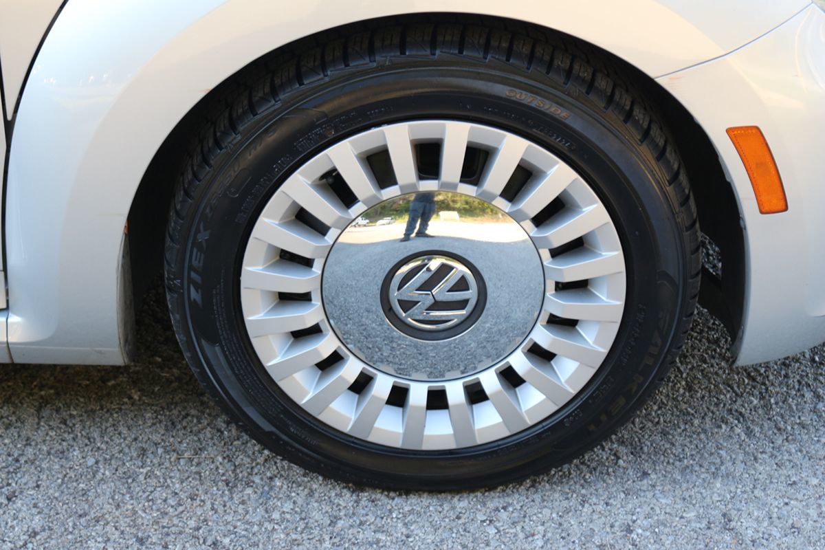 Photo 26 of this Volkswagen Beetle Coupe