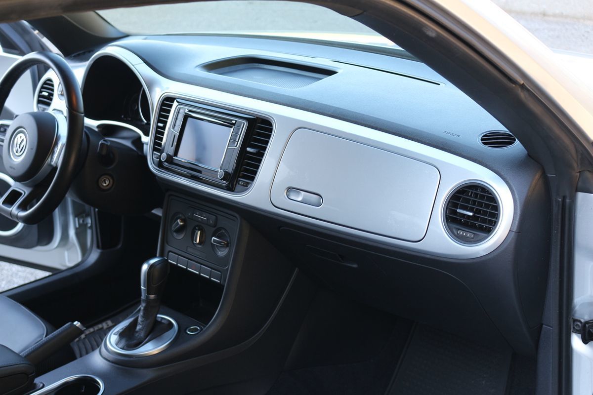 Photo 13 of this Volkswagen Beetle Coupe