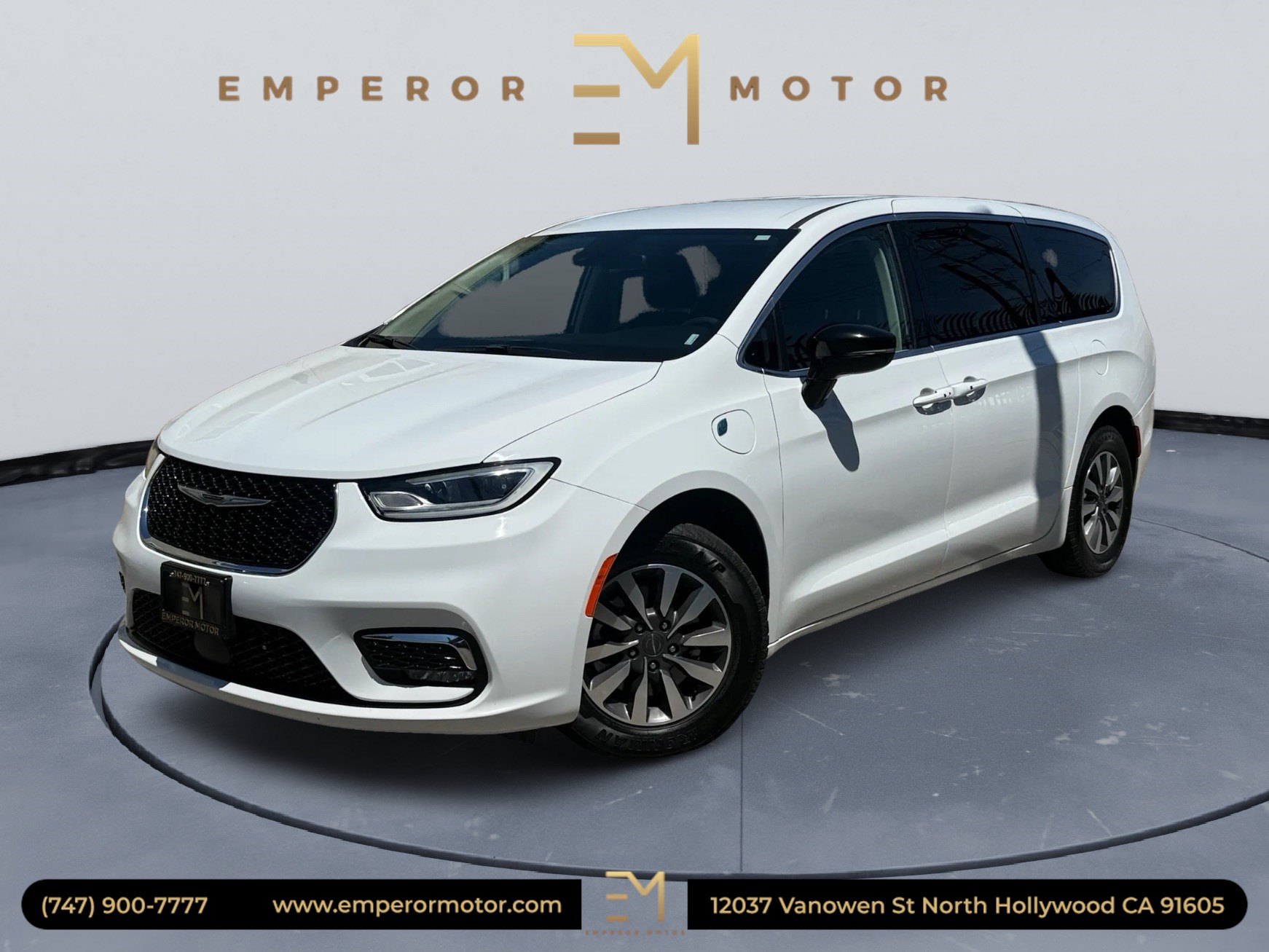 2024 Chrysler Pacifica Hybrid Select