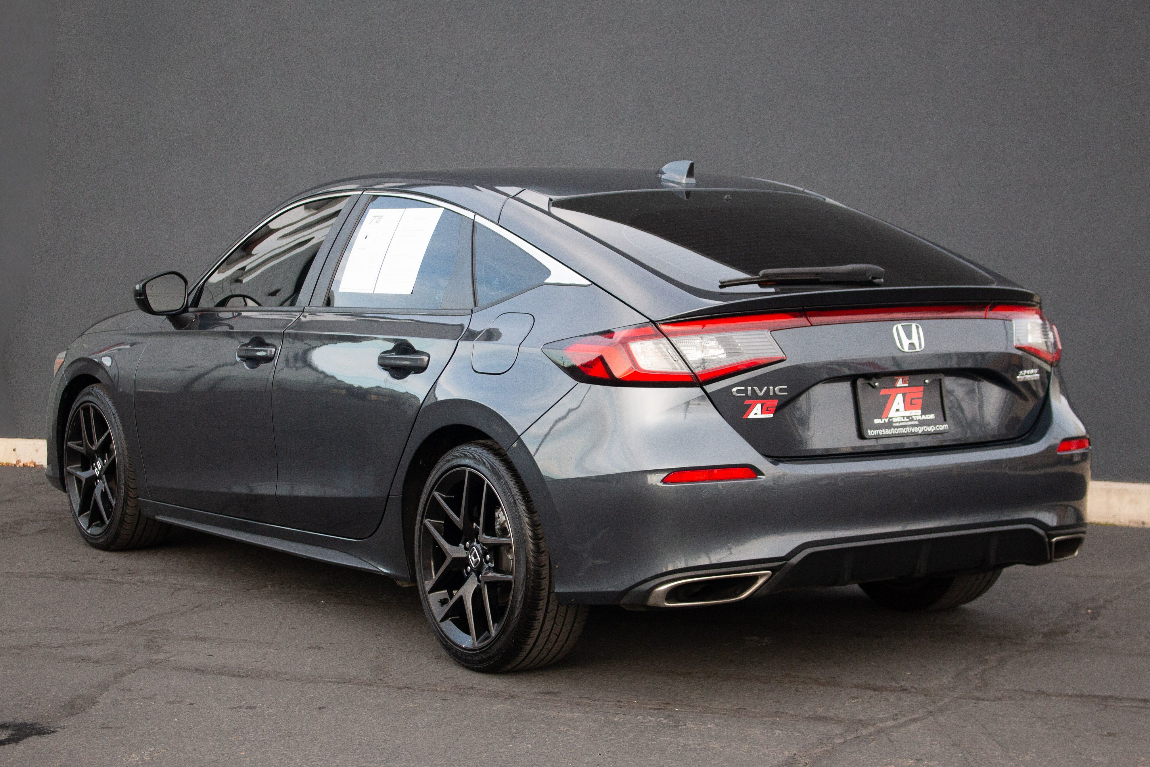 2024 Honda Civic Hatchback Sport Touring - Photo 12