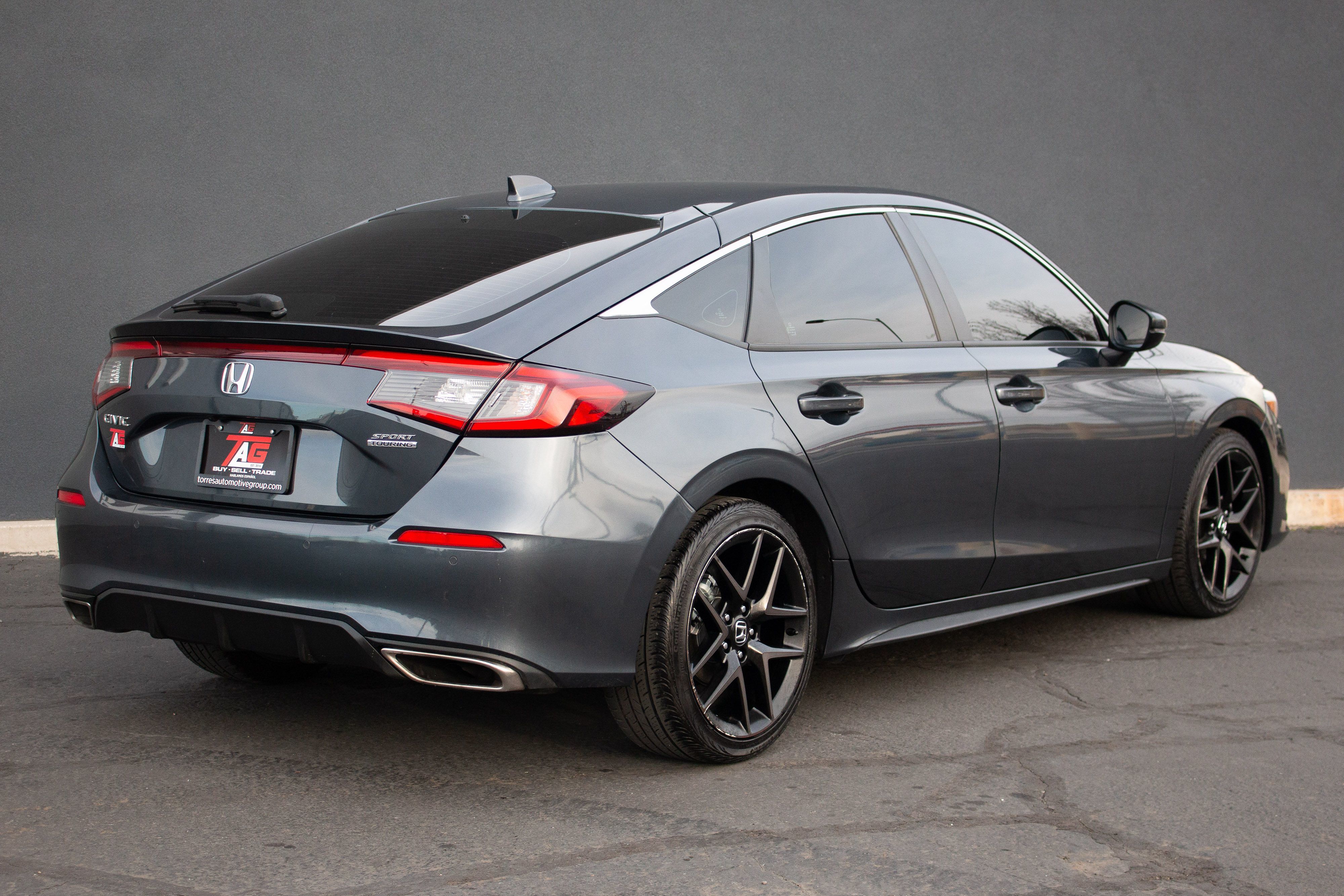 2024 Honda Civic Hatchback Sport Touring - Photo 13