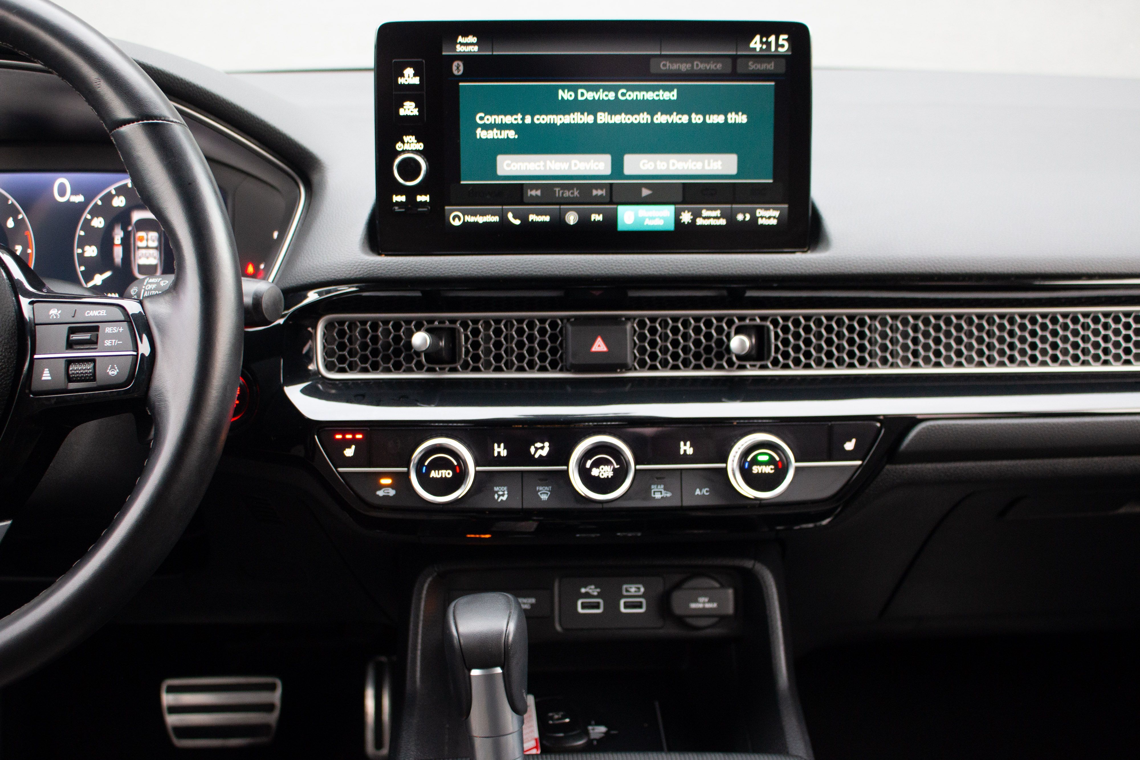 2024 Honda Civic Hatchback Sport Touring - Photo 27