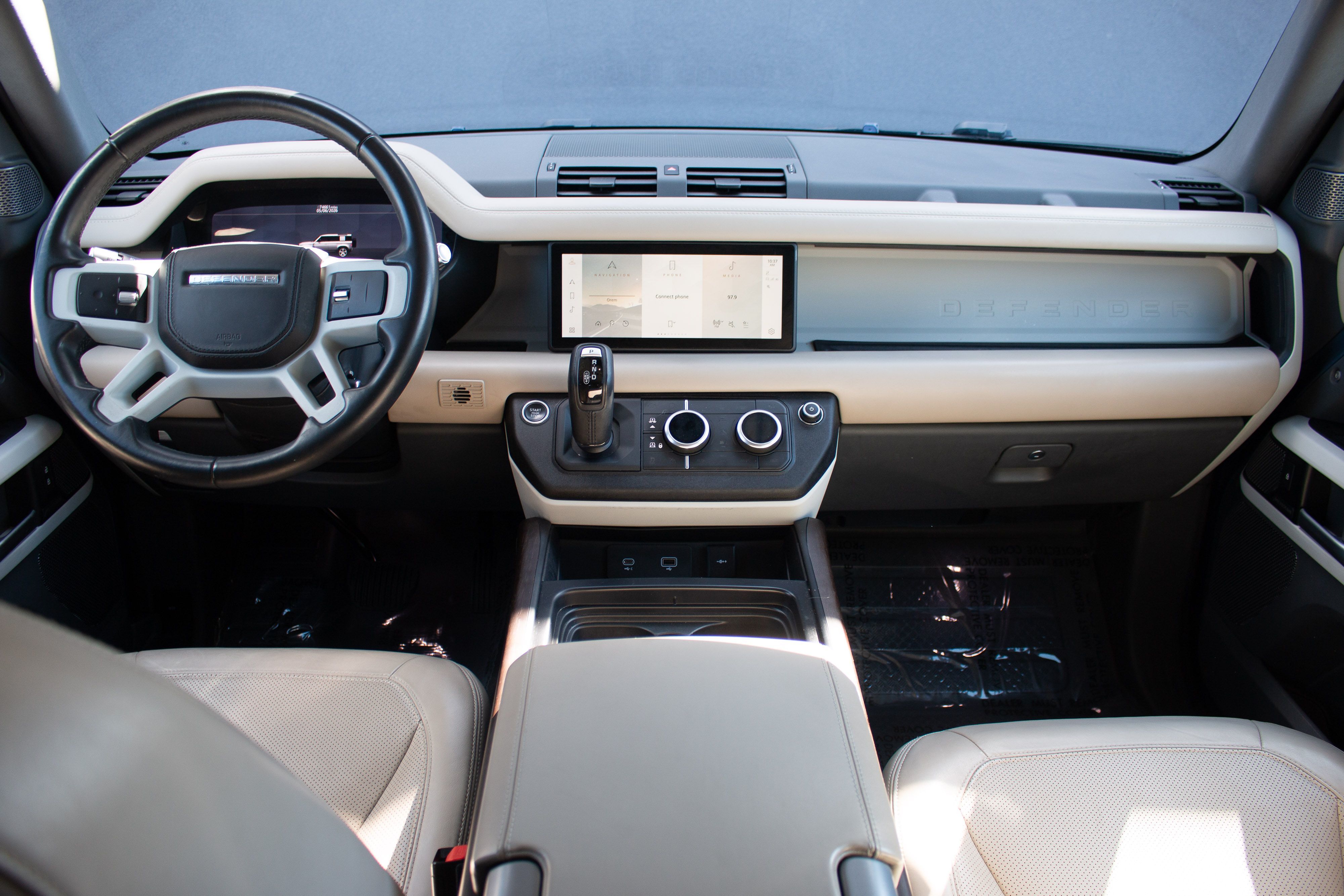 2020 Land Rover Defender SE - Photo 7