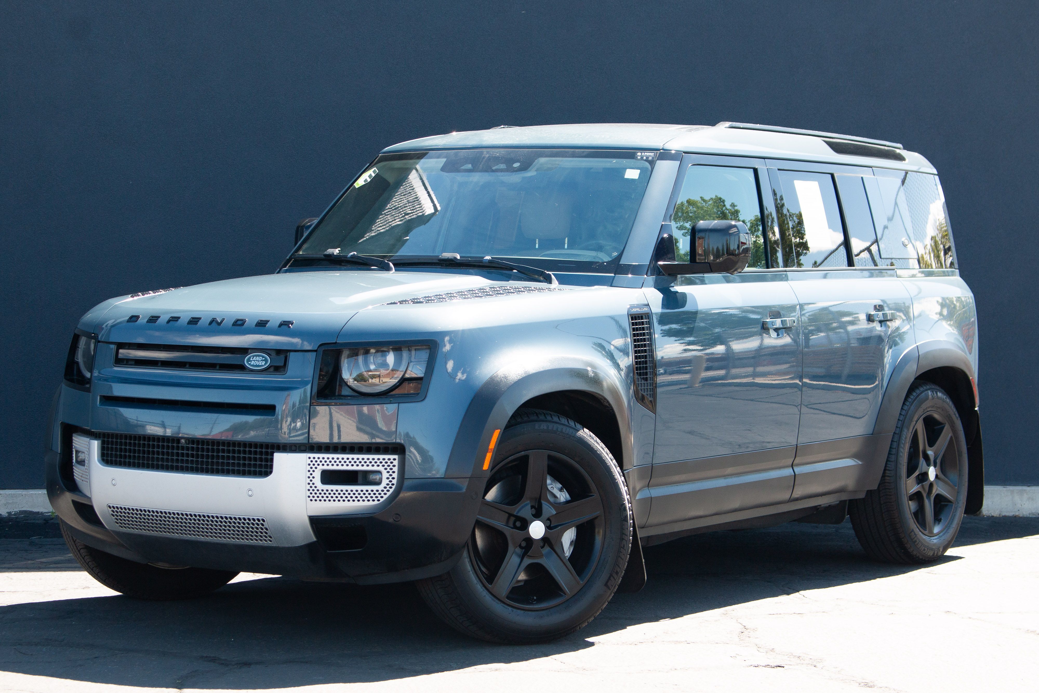 2020 Land Rover Defender SE - Photo 11