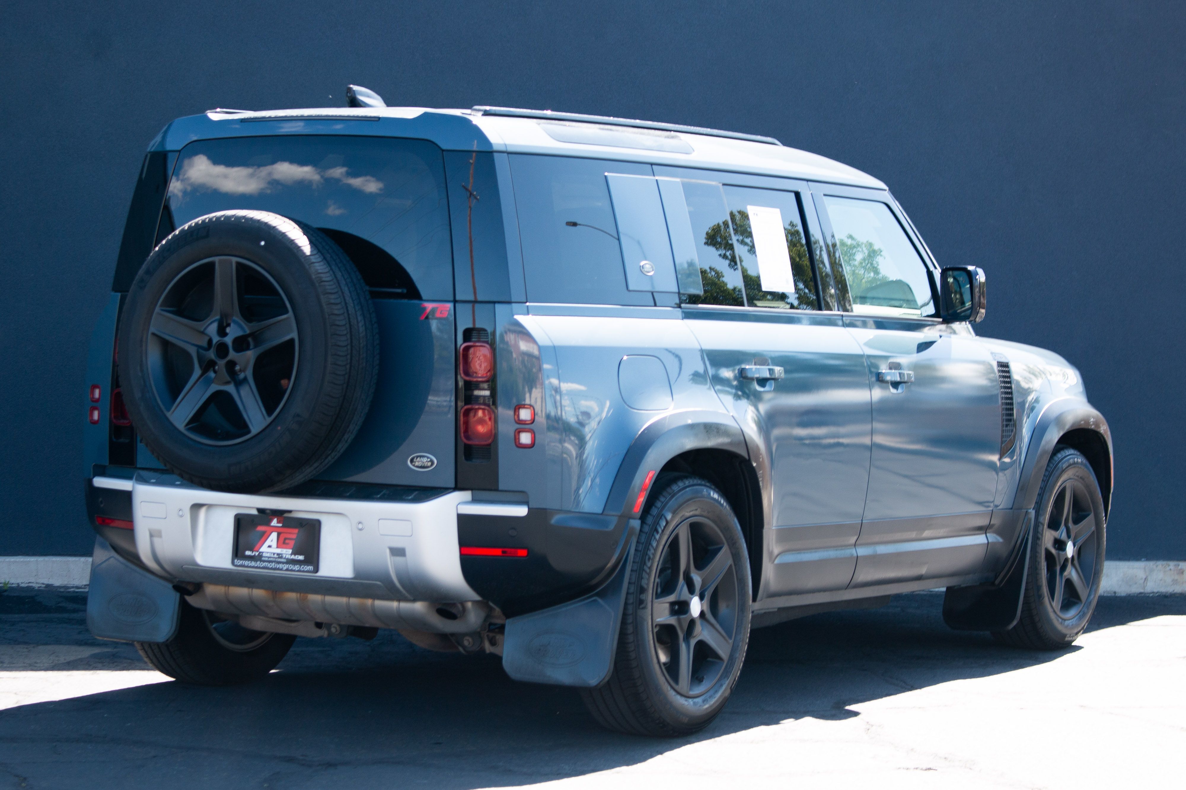 2020 Land Rover Defender SE - Photo 14