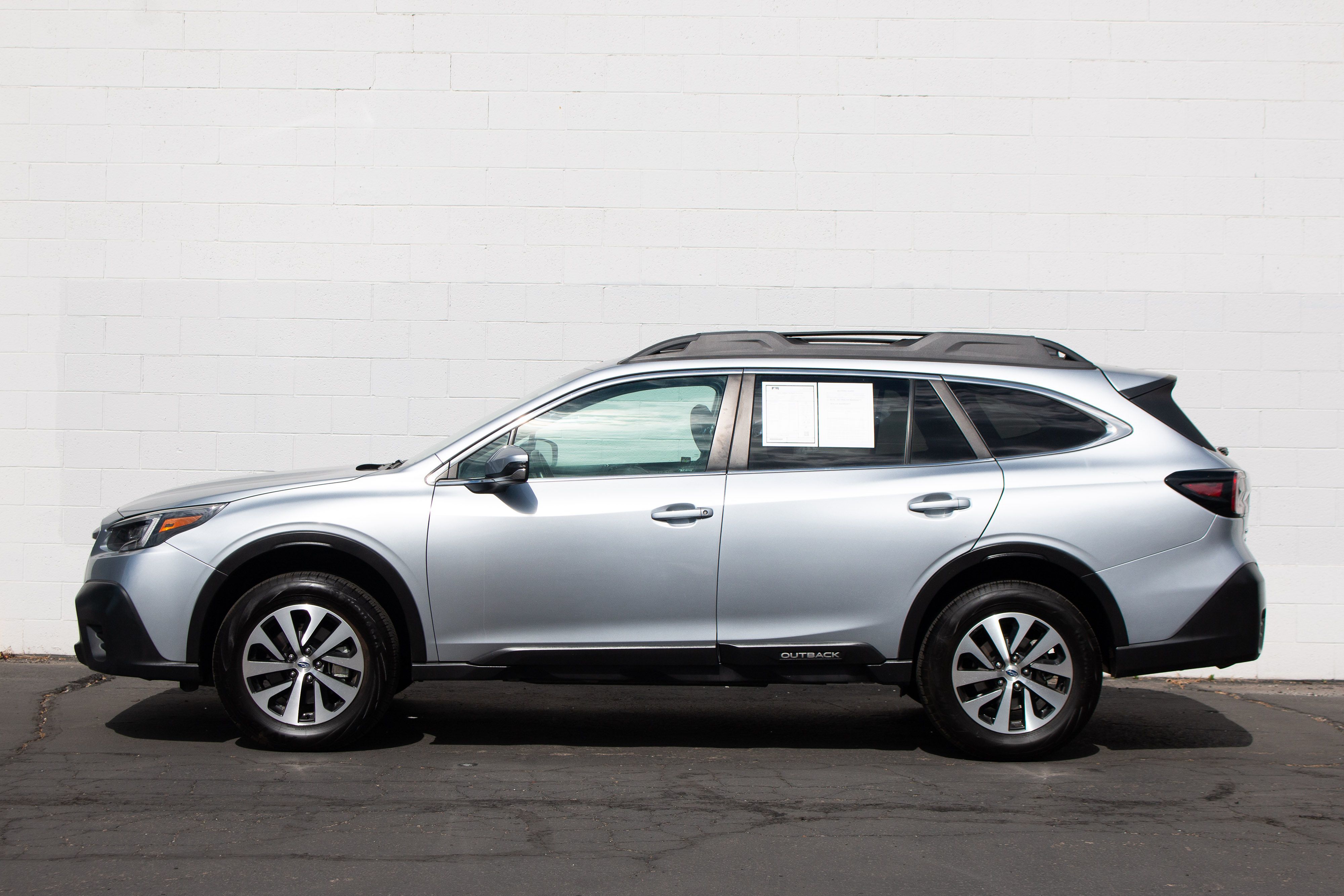 2022 Subaru Outback Premium - Photo 12