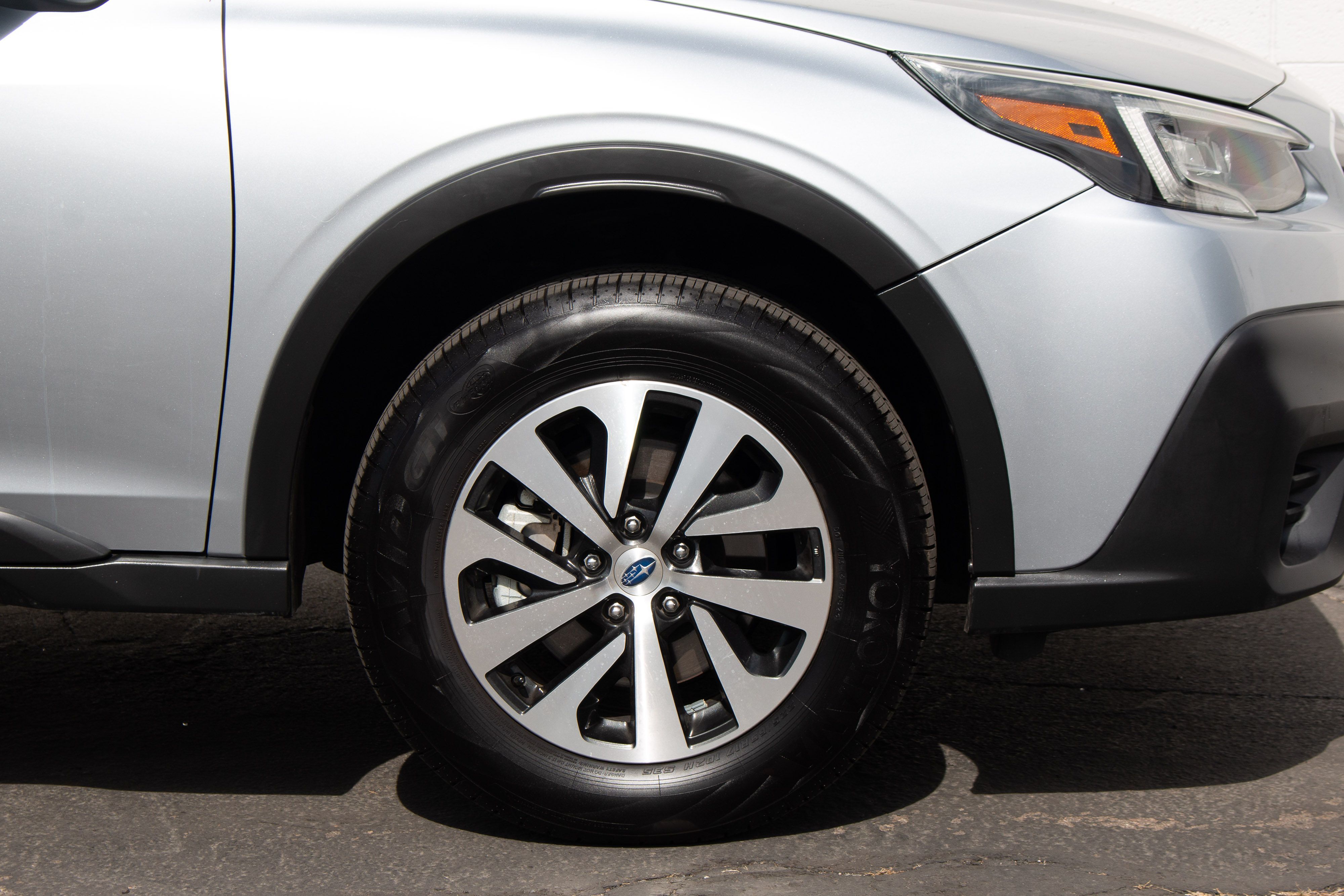 2022 Subaru Outback Premium - Photo 16
