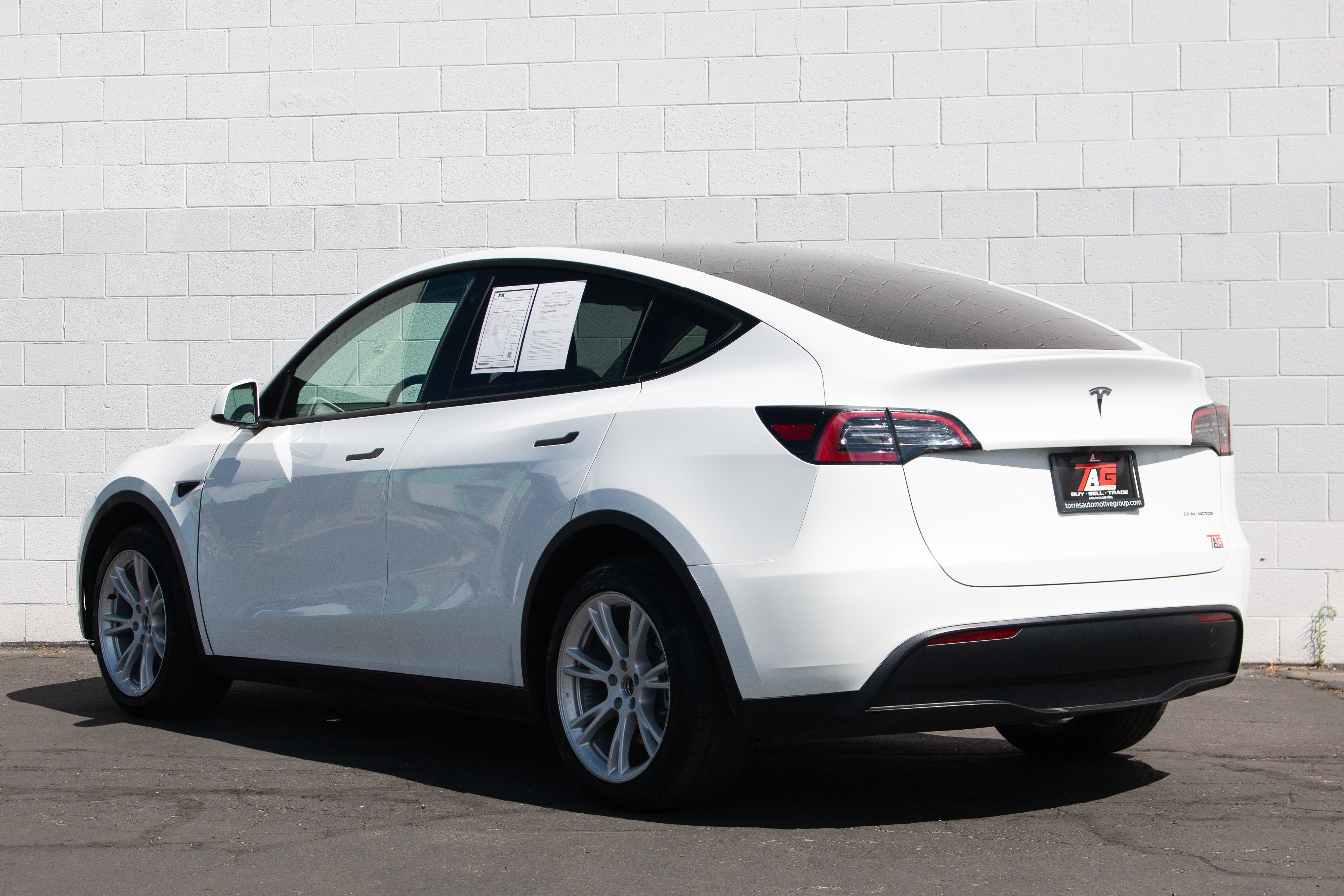 2023 Tesla Model Y Long Range - Photo 11