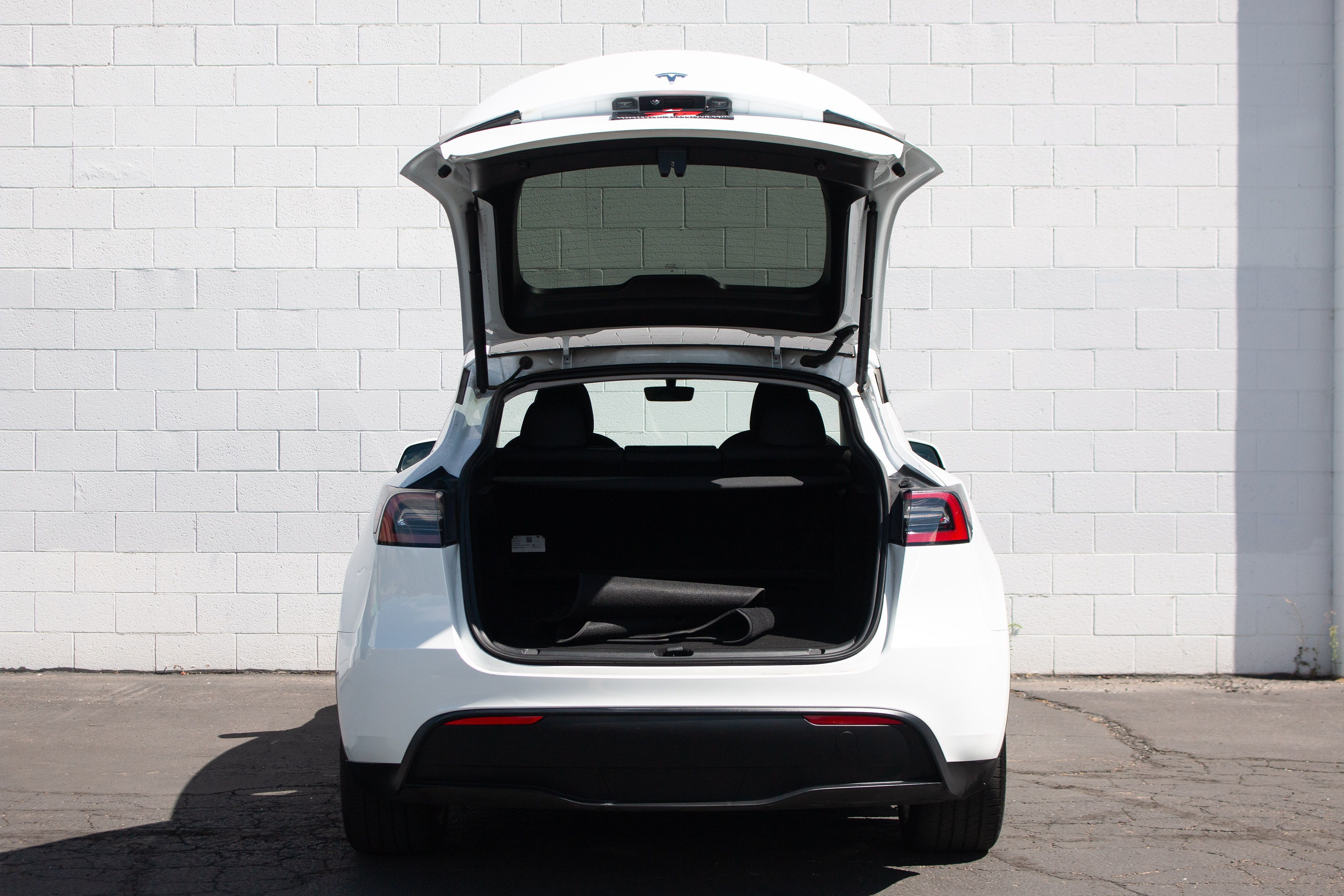 2023 Tesla Model Y Long Range - Photo 17