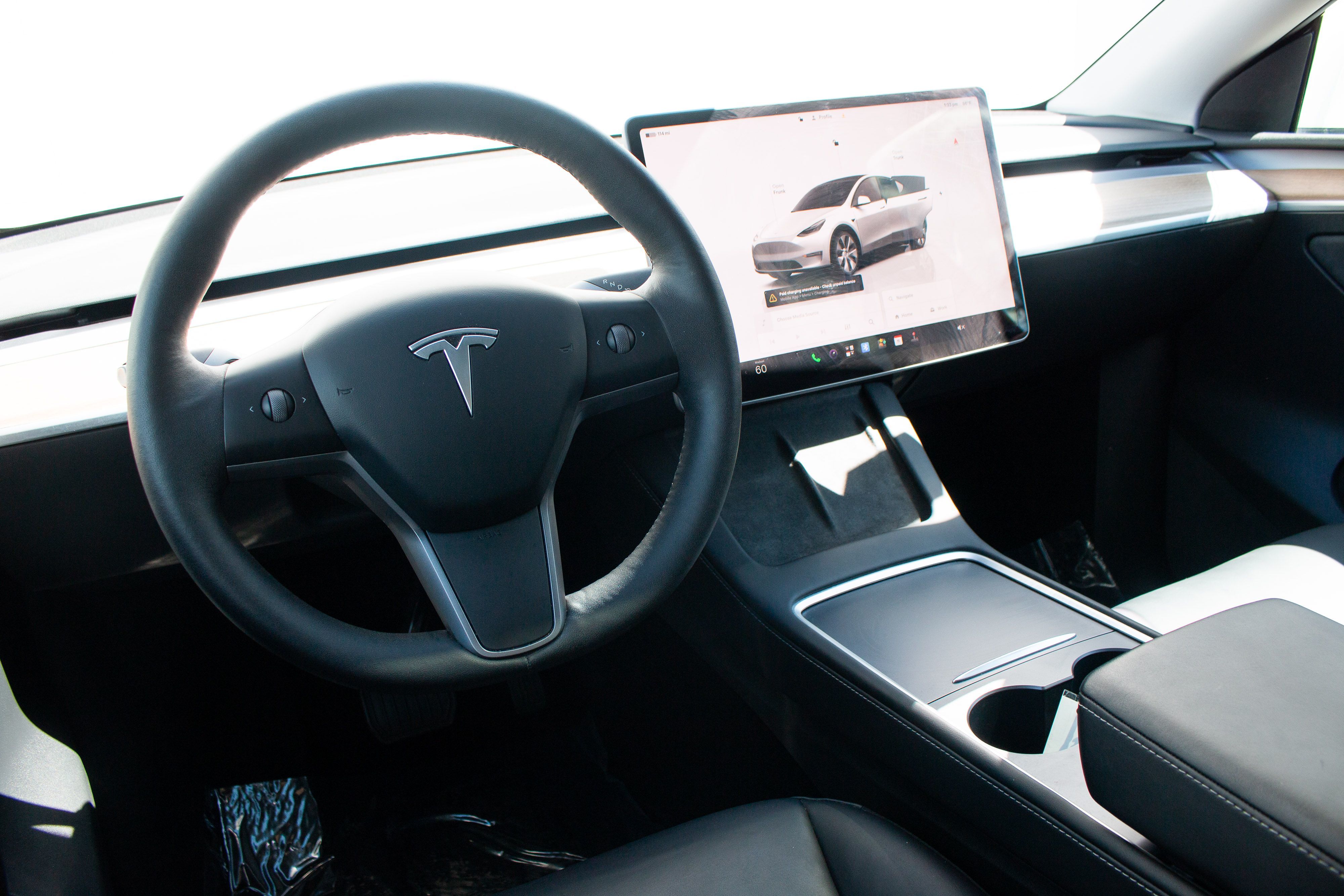 2023 Tesla Model Y Long Range - Photo 21