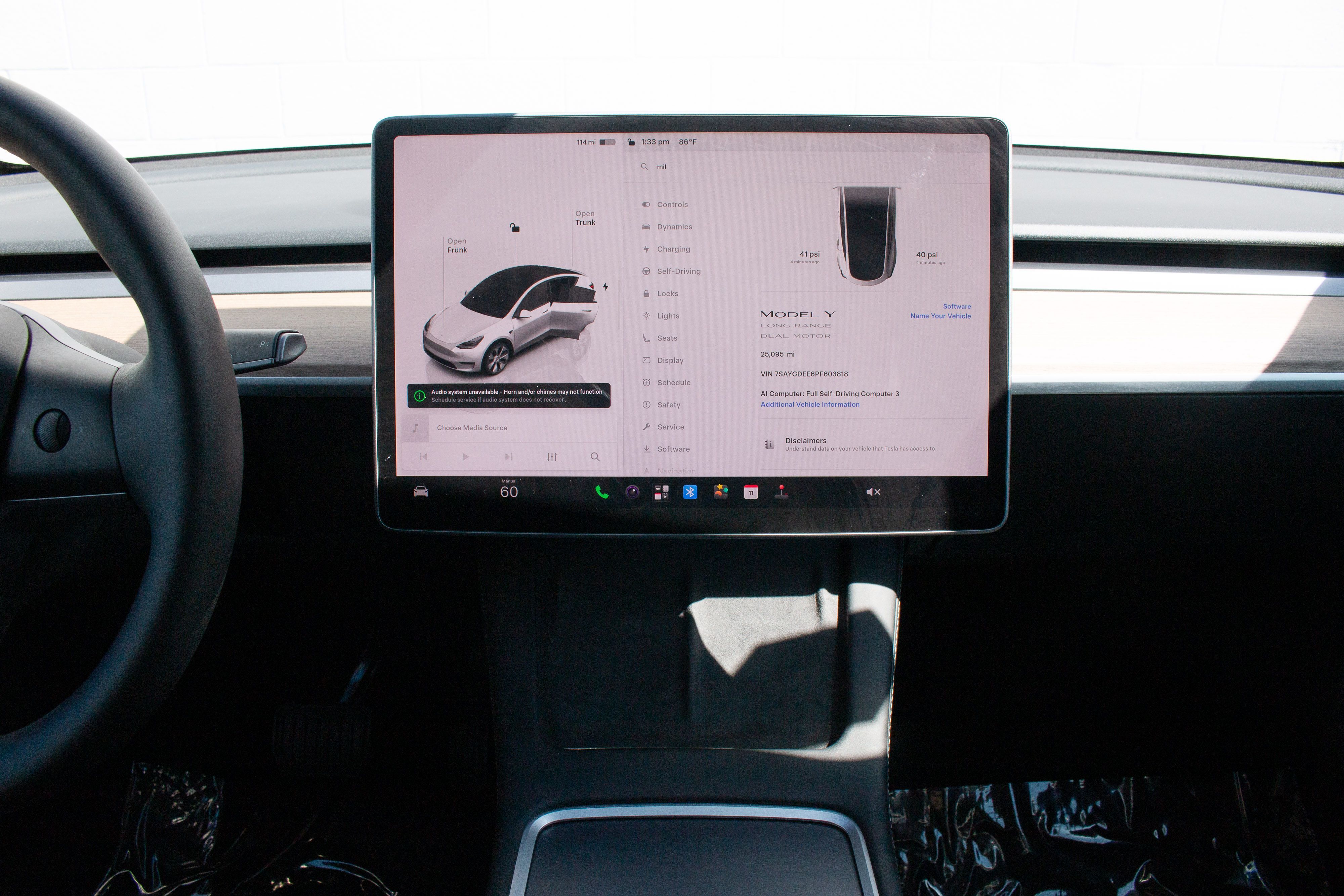 2023 Tesla Model Y Long Range - Photo 25