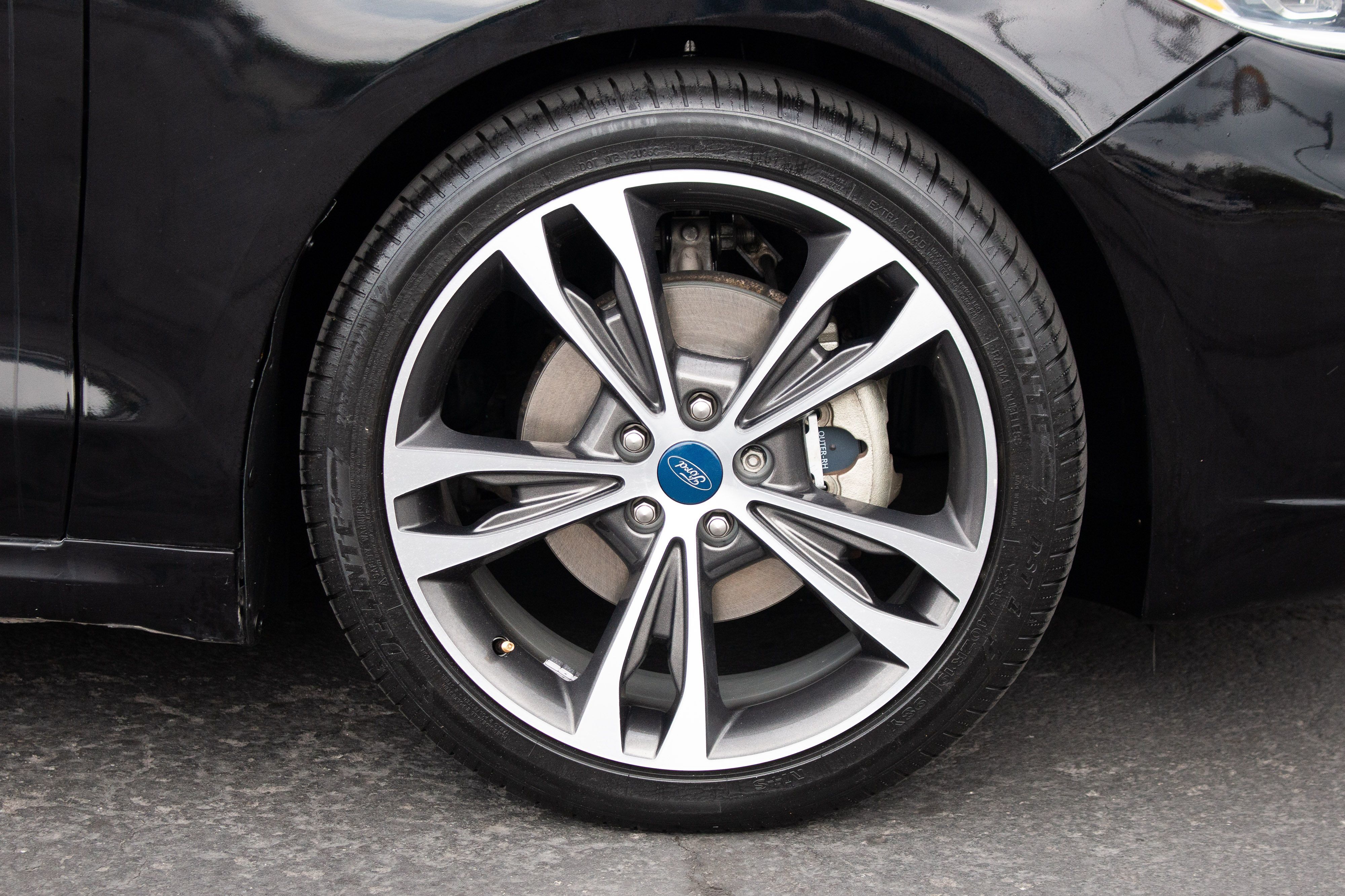 2019 Ford Fusion Titanium - Photo 15