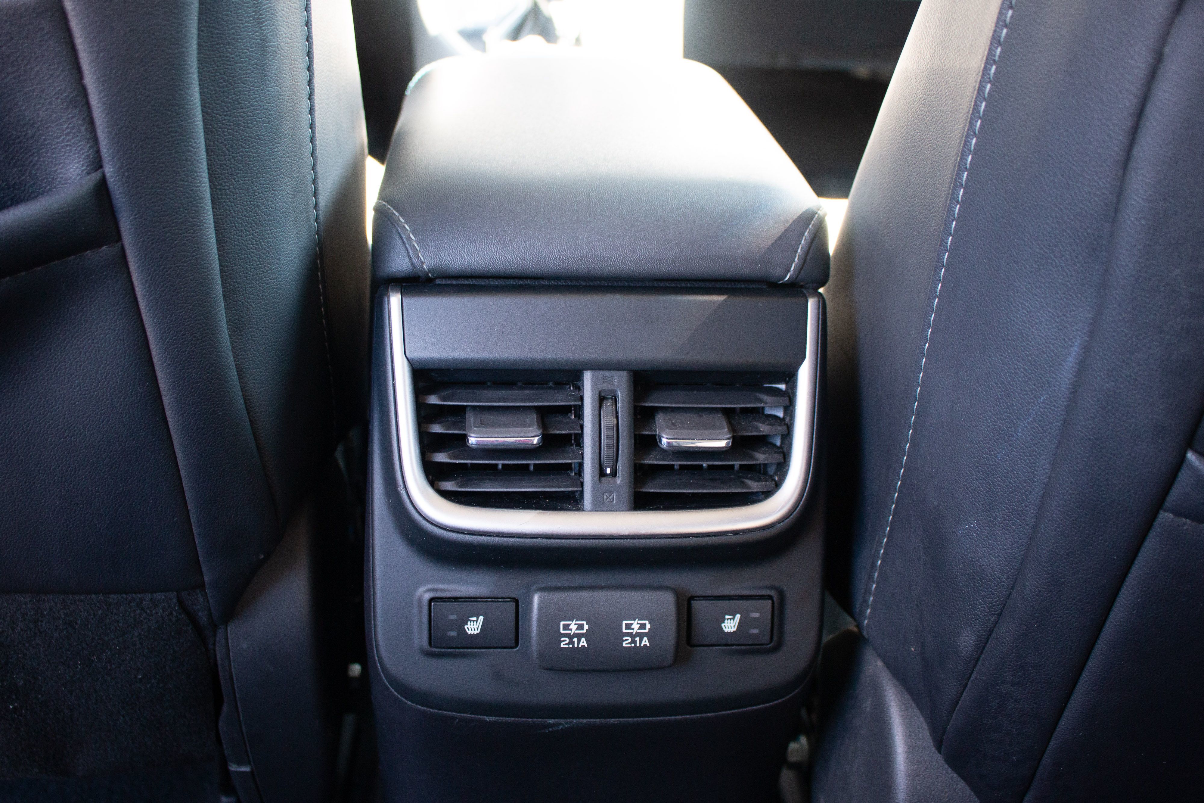 2021 Subaru Outback Limited - Photo 31