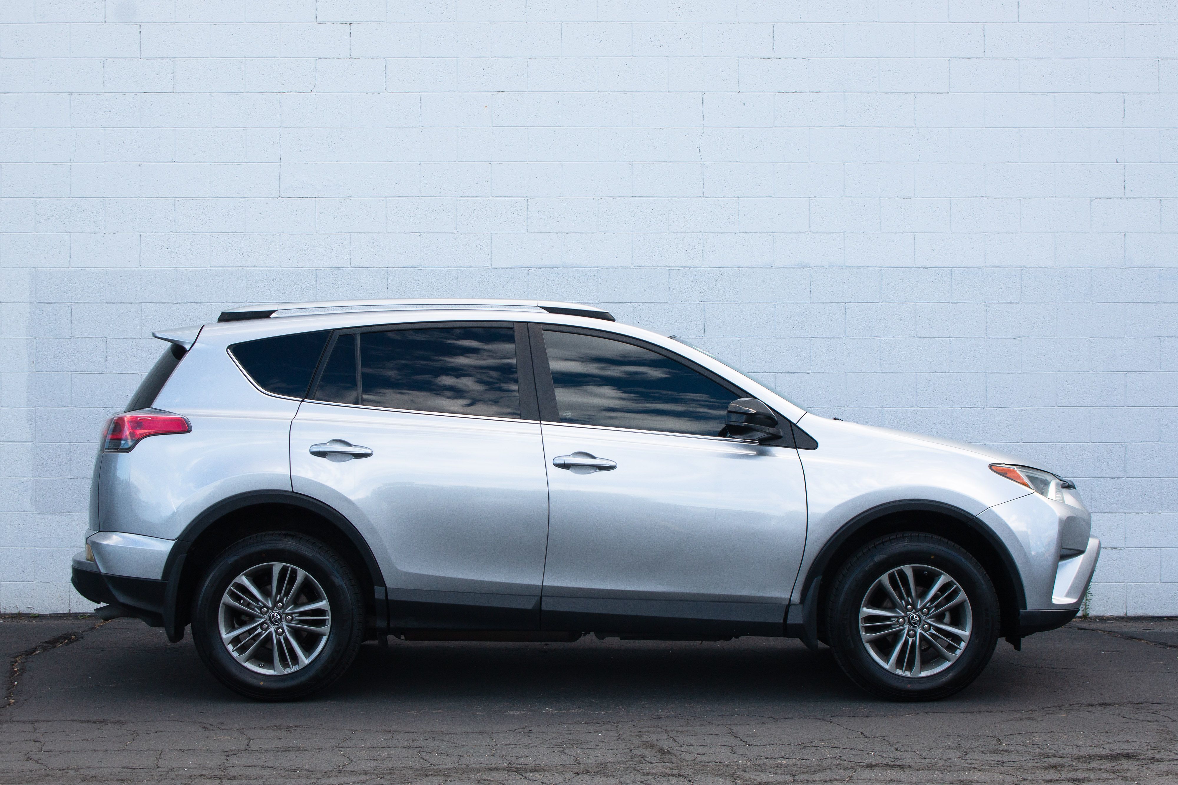 Toyota RAV4 photo 16