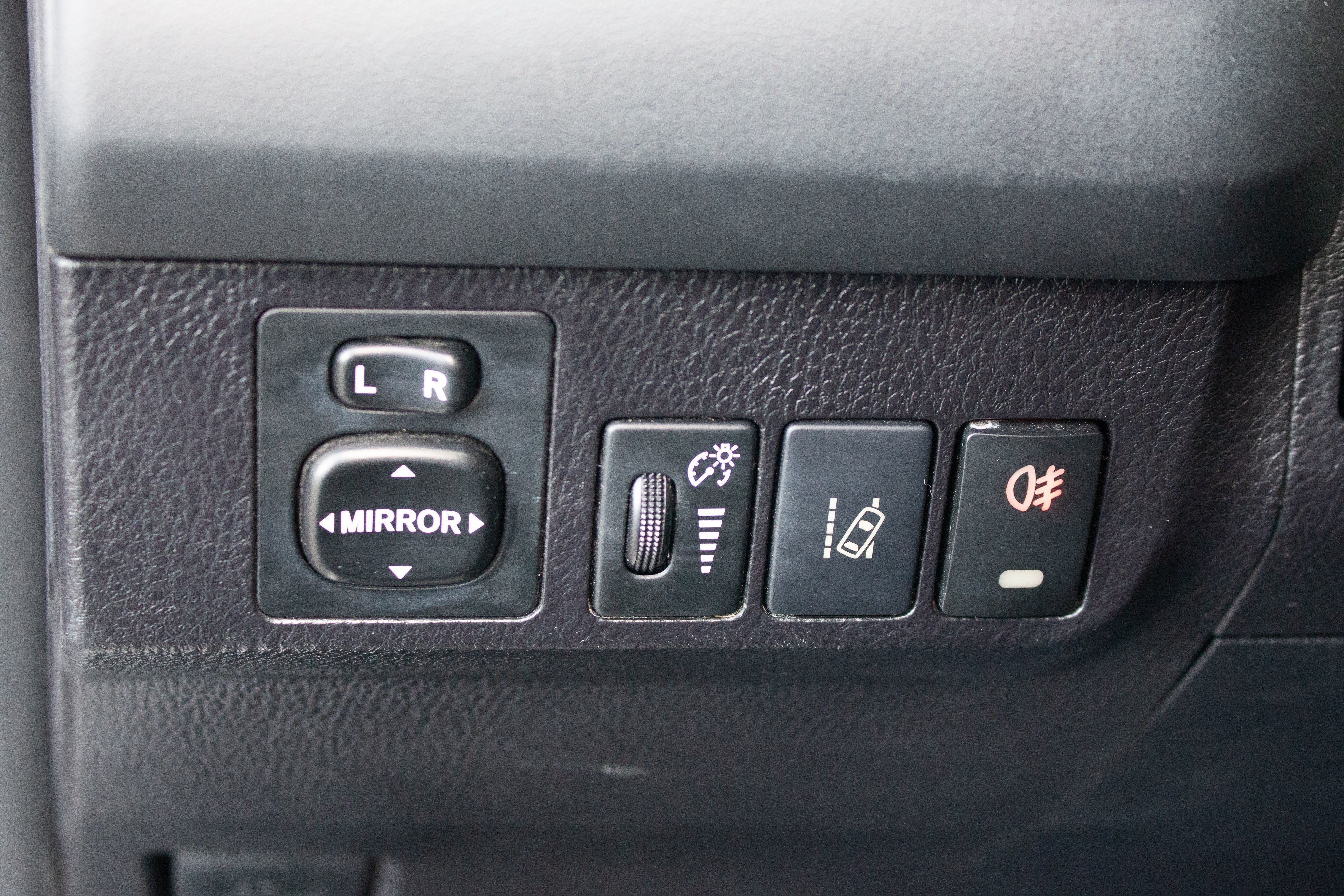 Toyota RAV4 photo 28