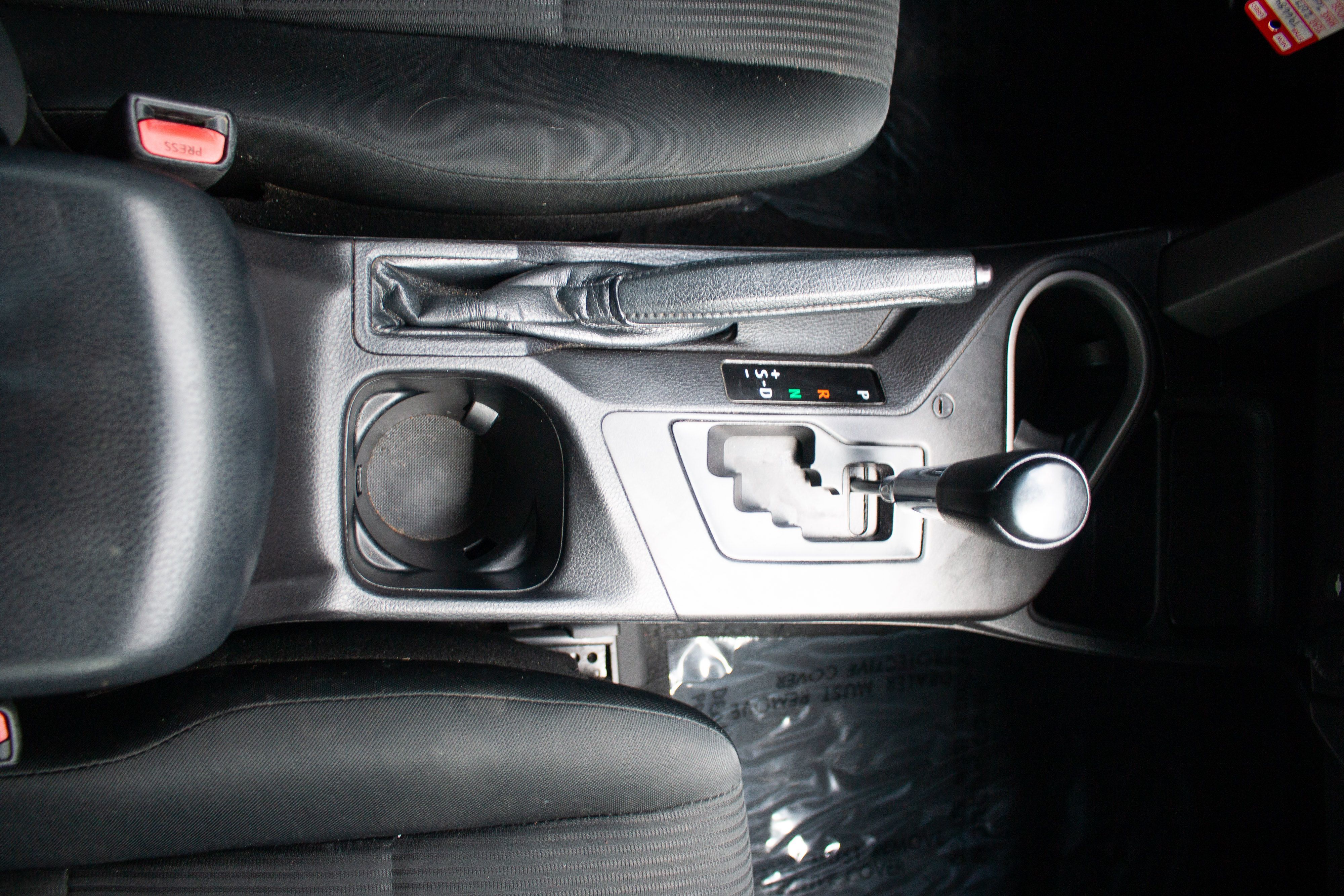Toyota RAV4 photo 32