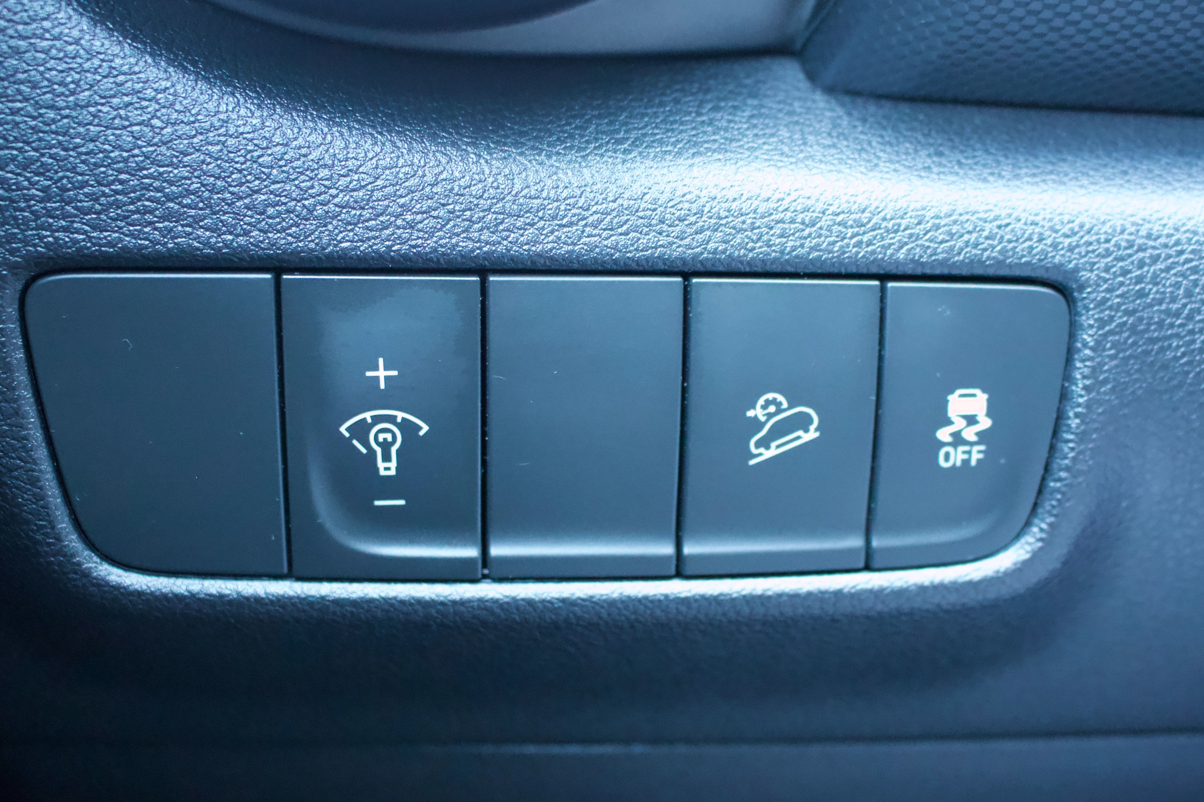 Hyundai Kona photo 28