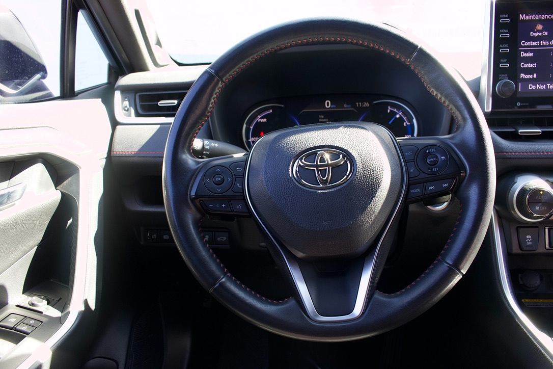Toyota RAV4 photo 9