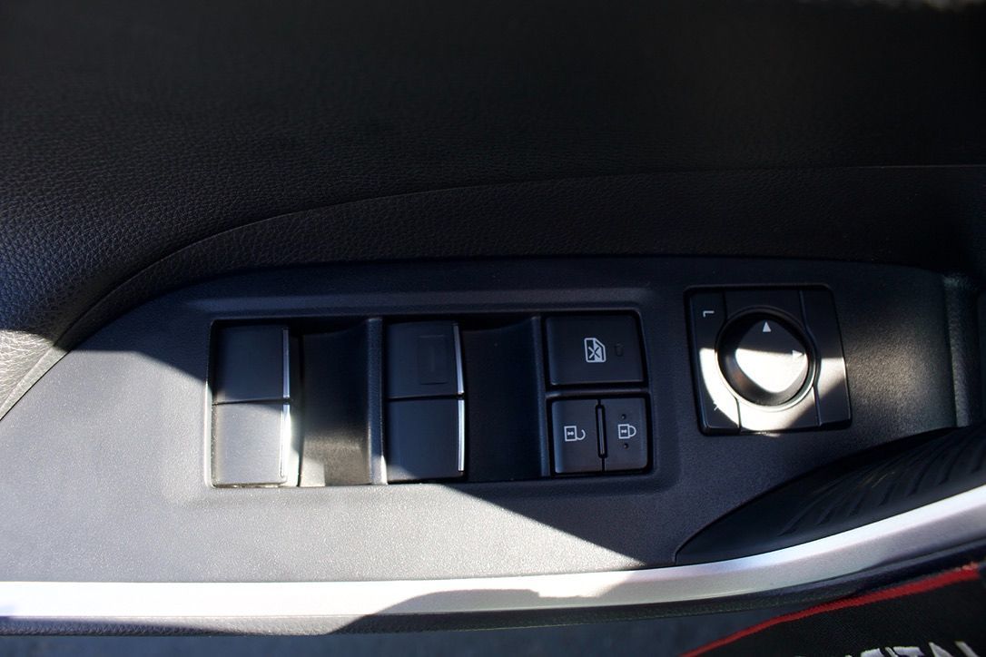 Toyota RAV4 photo 23
