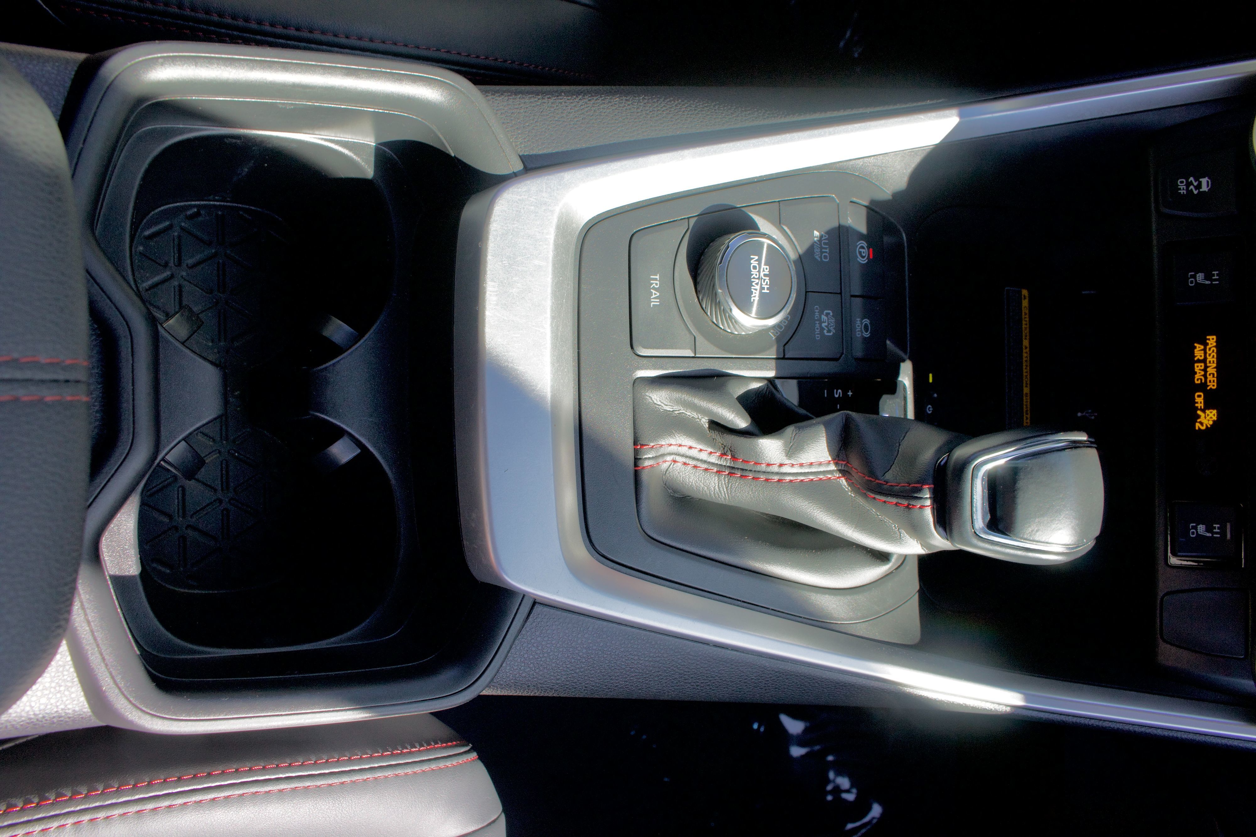 Toyota RAV4 photo 32