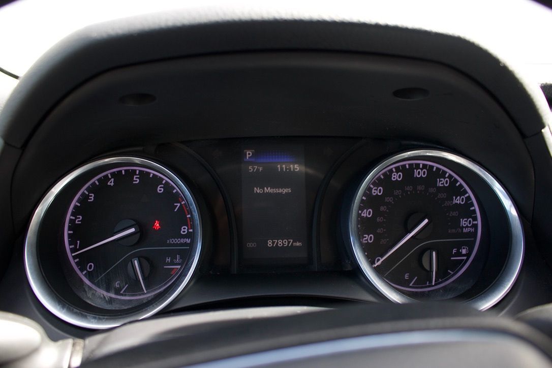 Toyota Camry photo 6