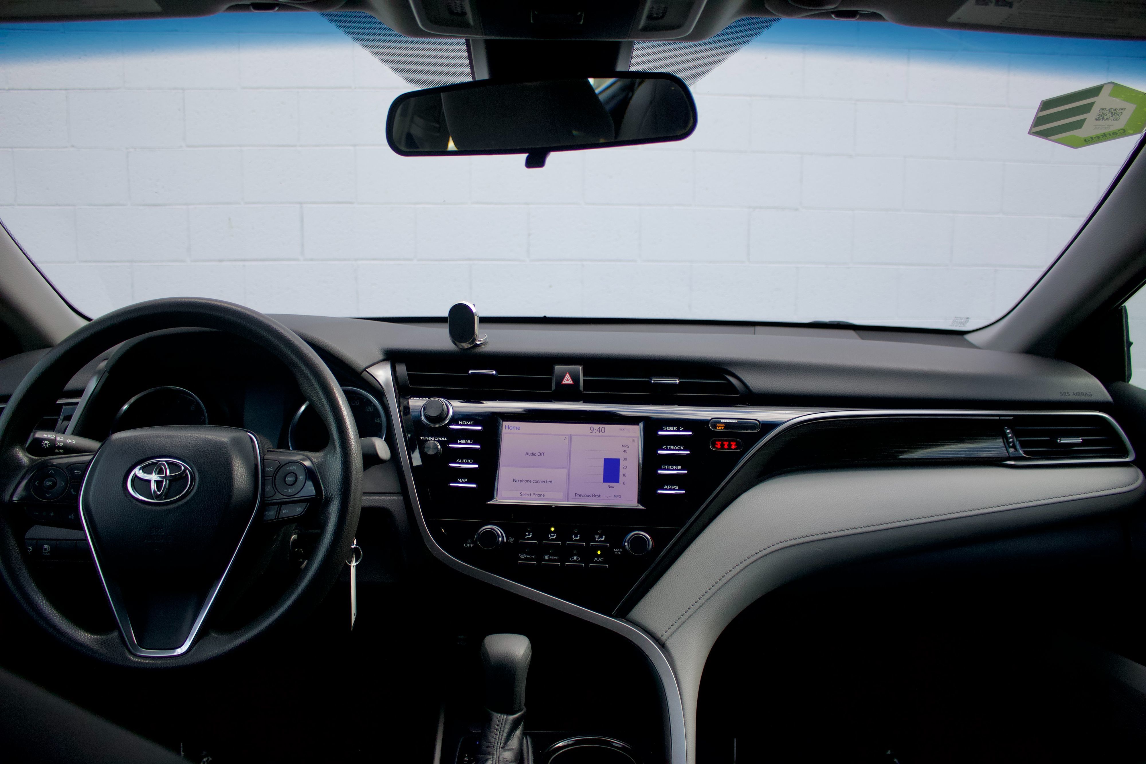 Toyota Camry photo 8