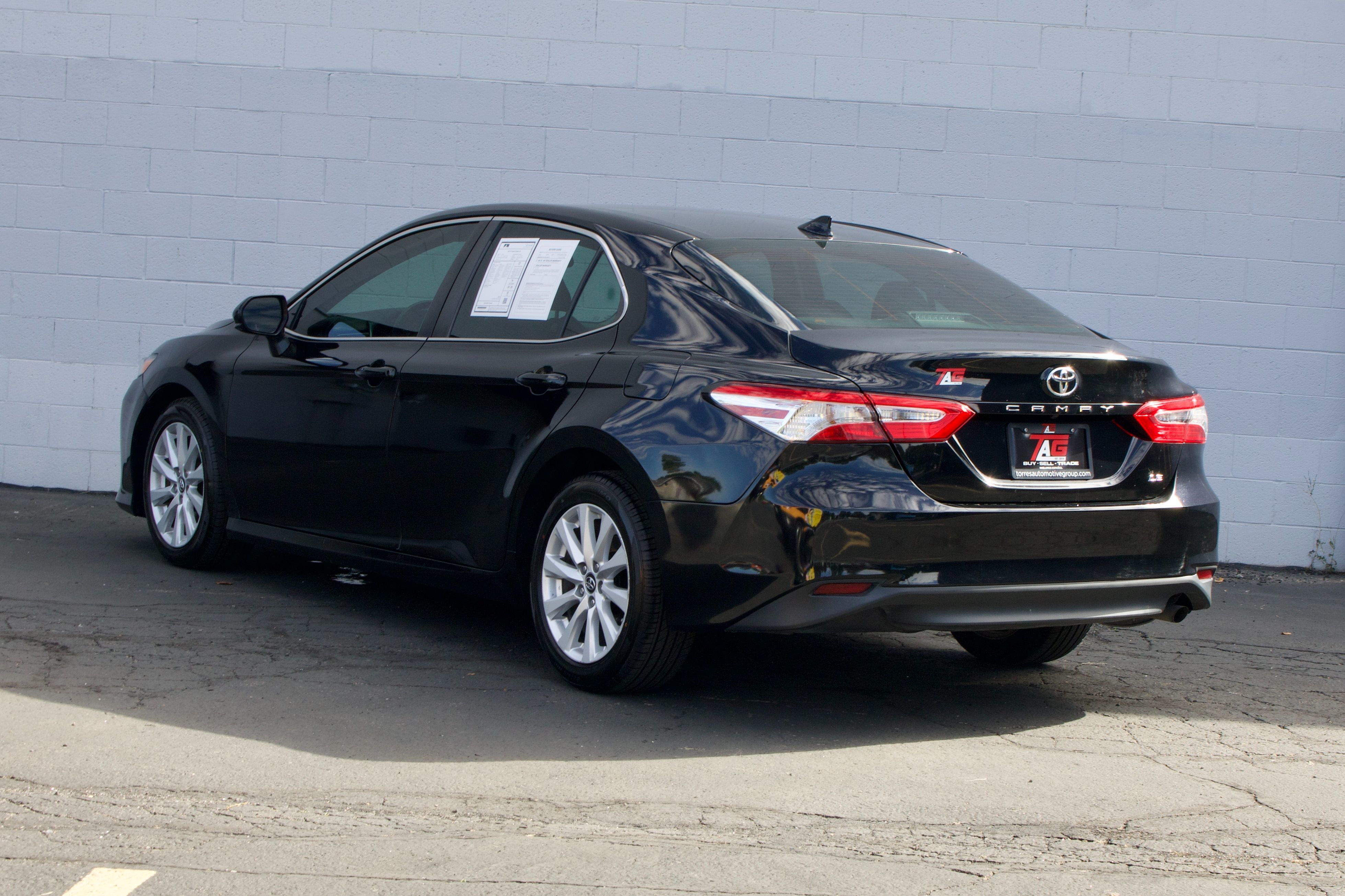 Toyota Camry photo 14