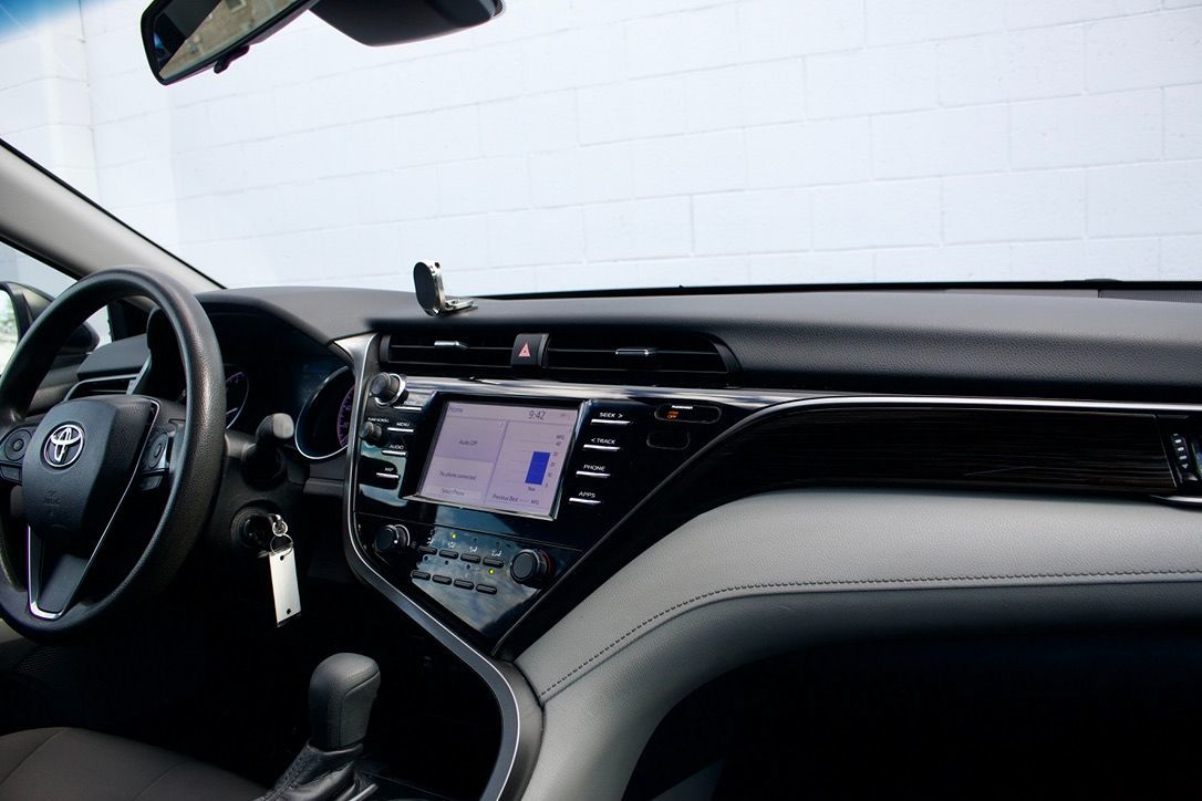 Toyota Camry photo 25