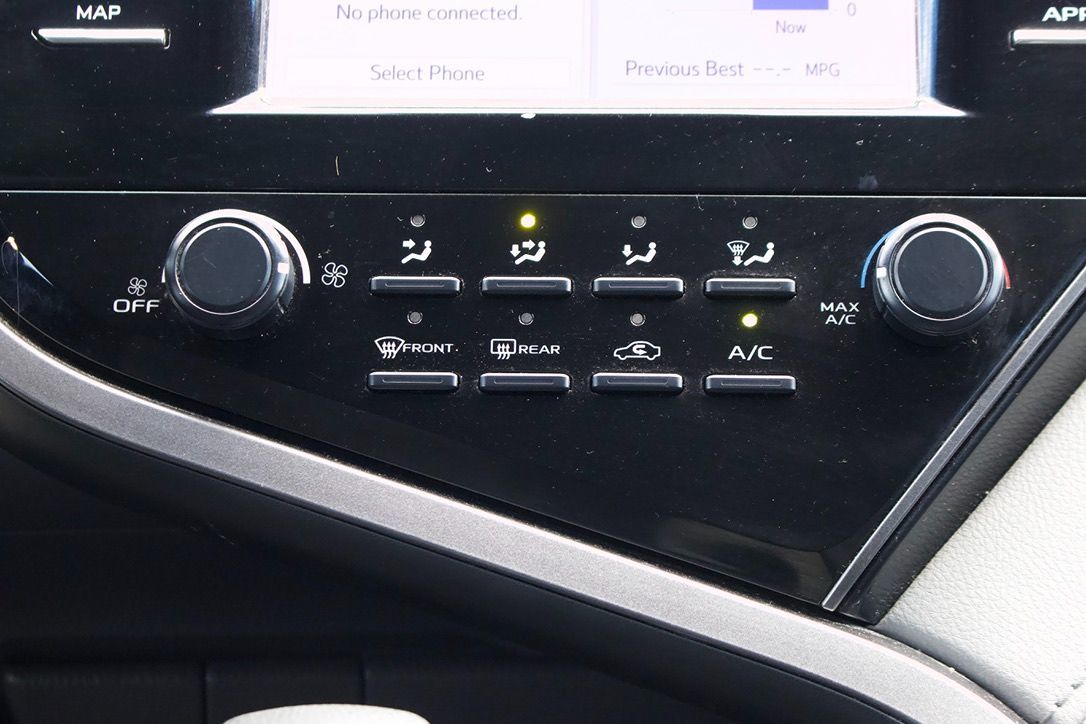 Toyota Camry photo 30