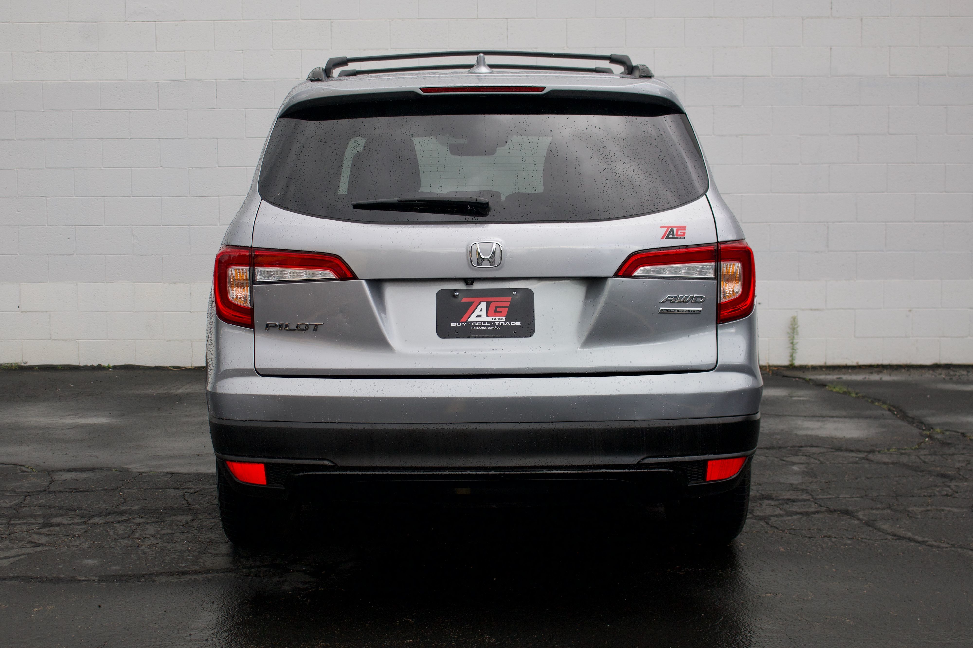 Photo 18 of this Honda Pilot