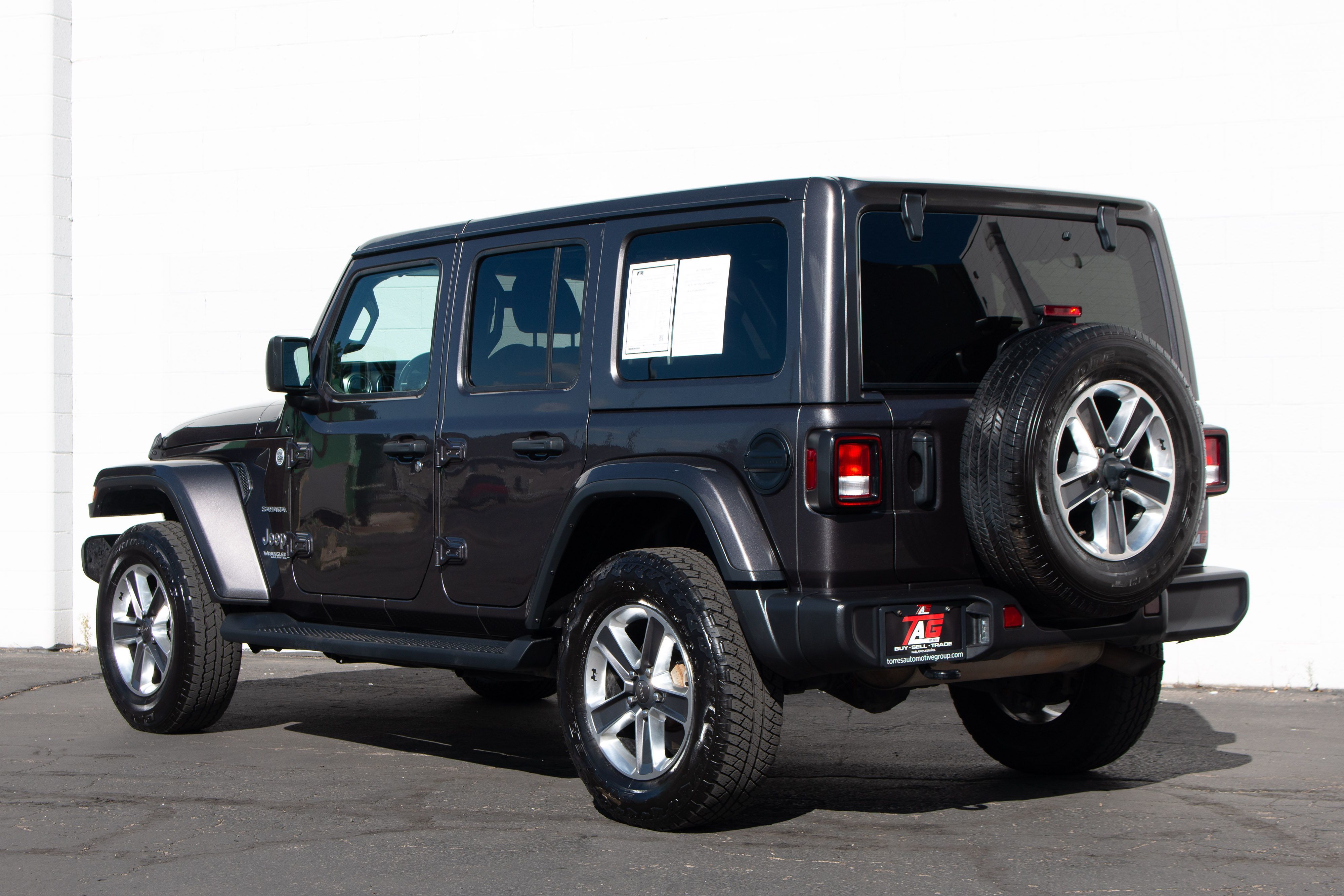 Jeep Wrangler photo 14
