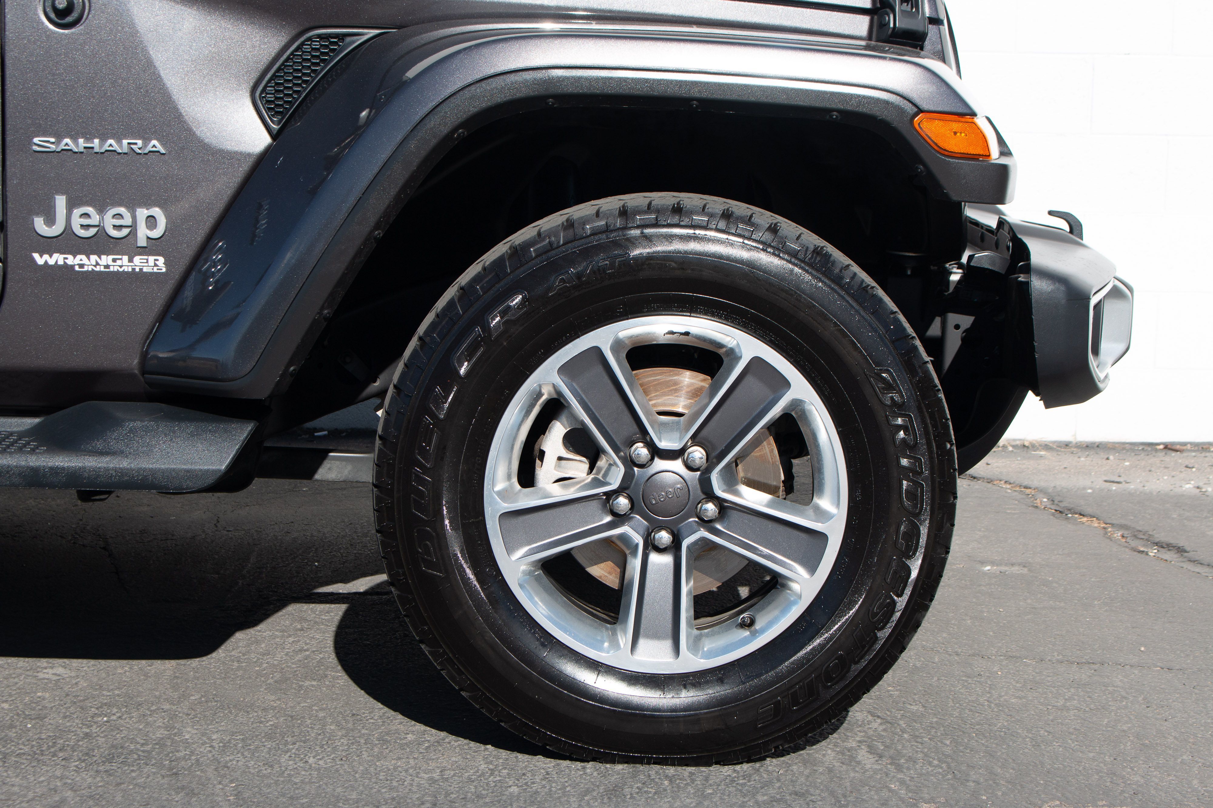Jeep Wrangler photo 17