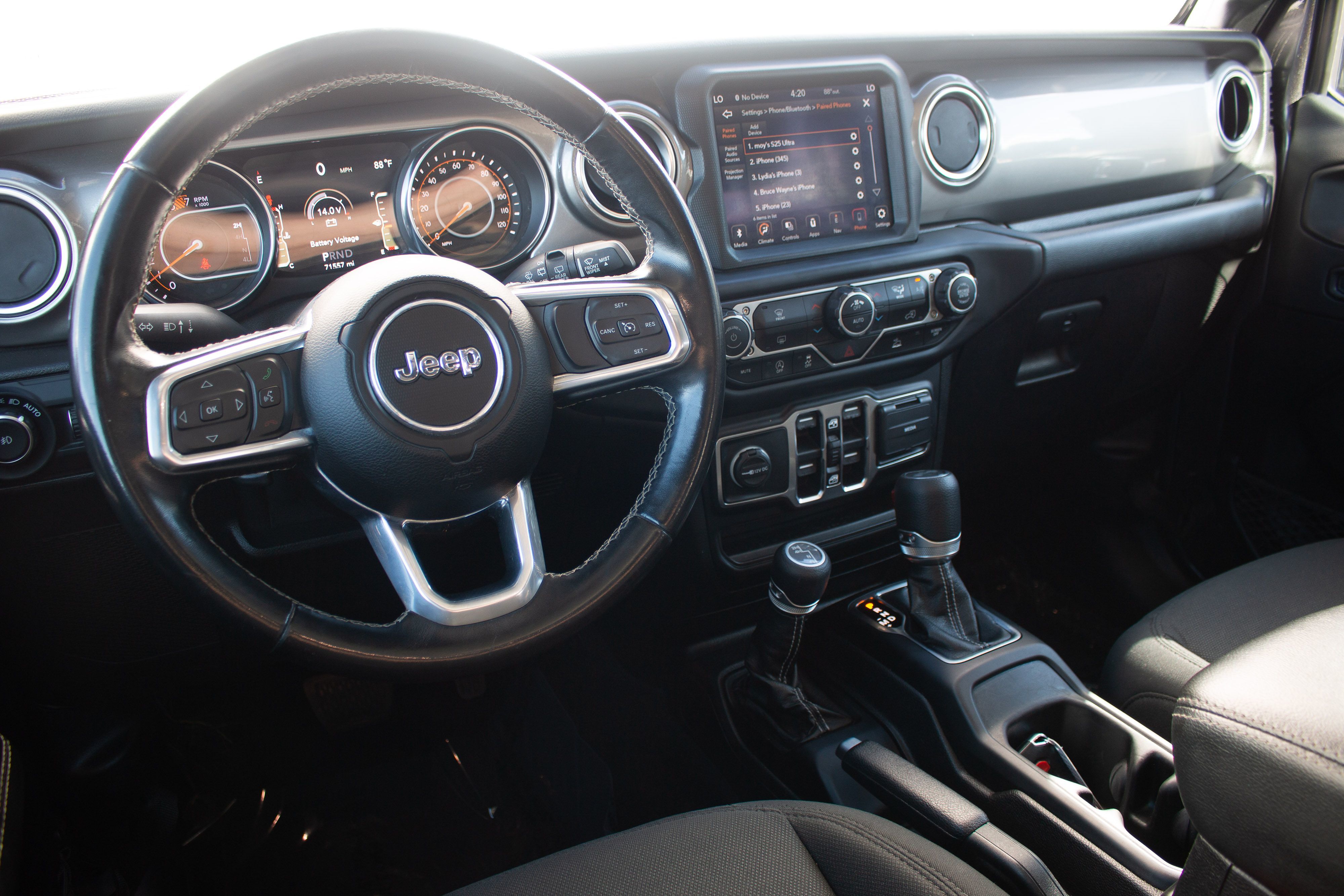 Jeep Wrangler photo 24