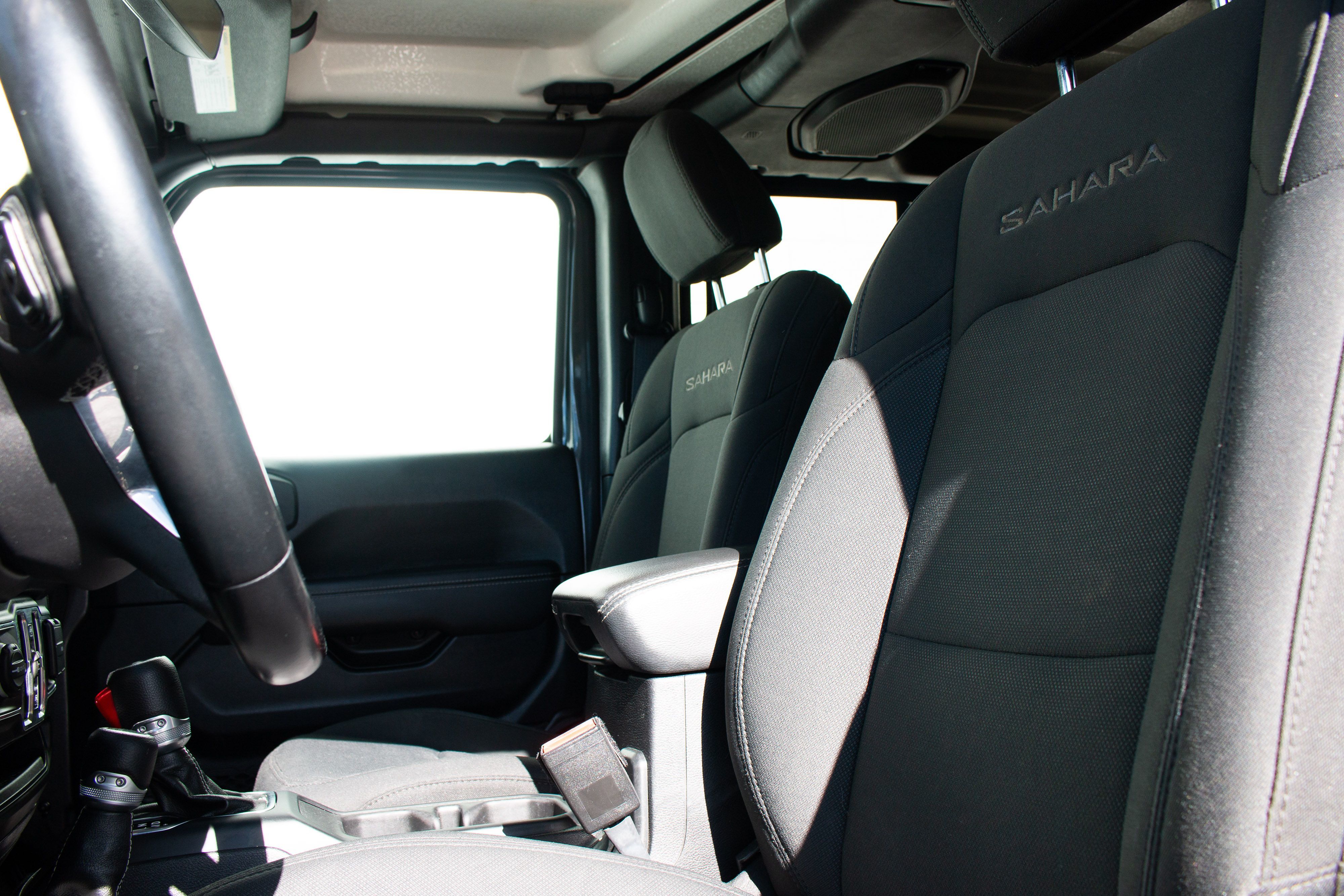 Jeep Wrangler photo 27