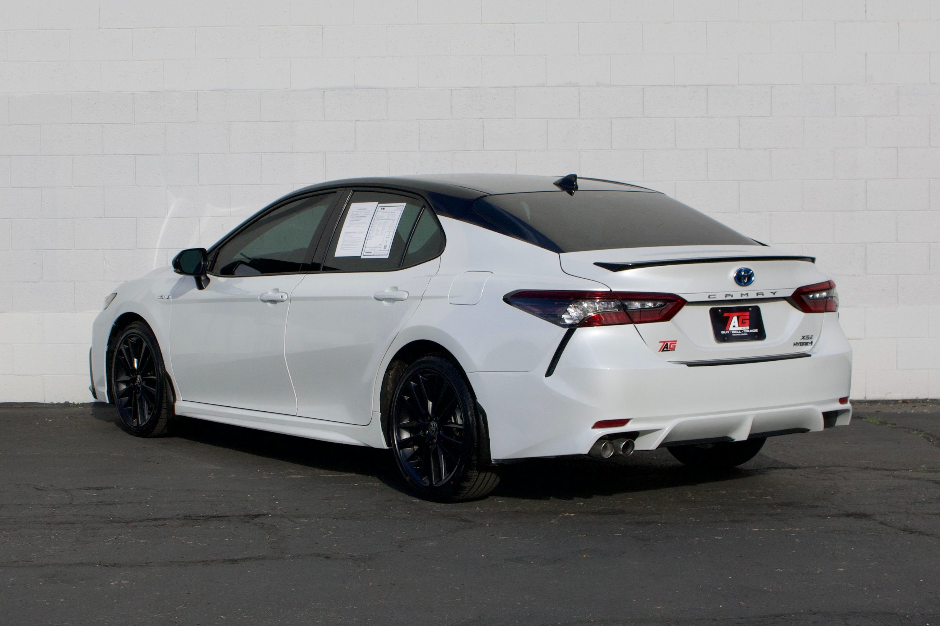 Toyota Camry photo 14