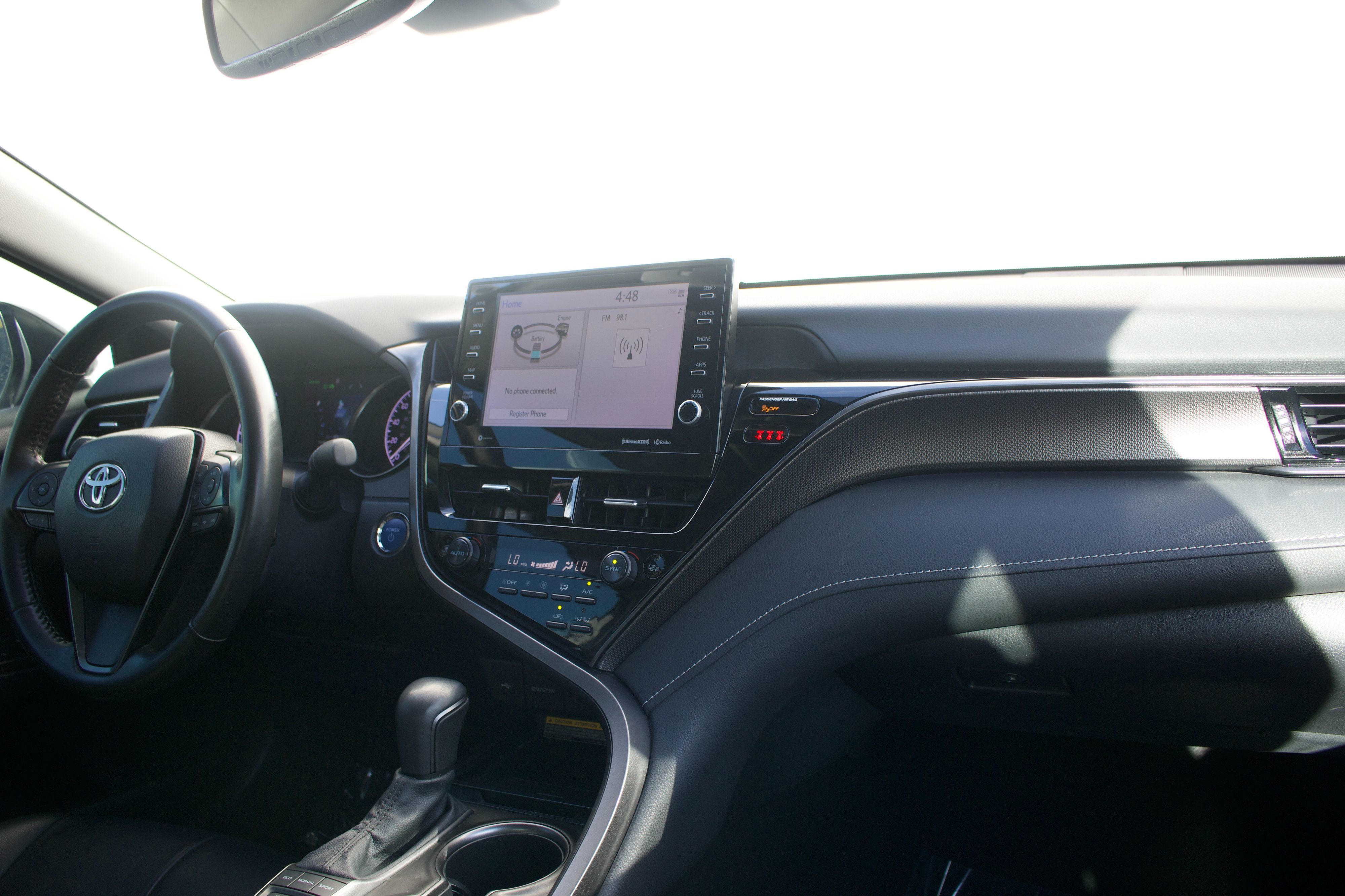 Toyota Camry photo 25