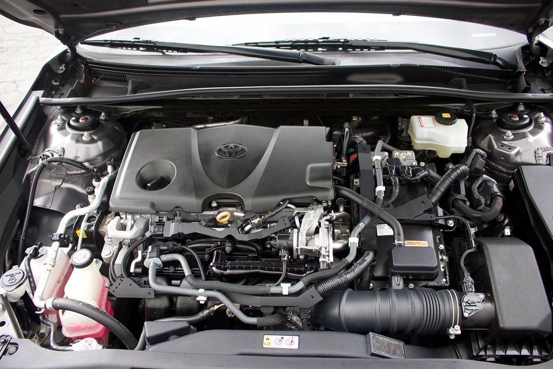 Toyota Camry photo 7