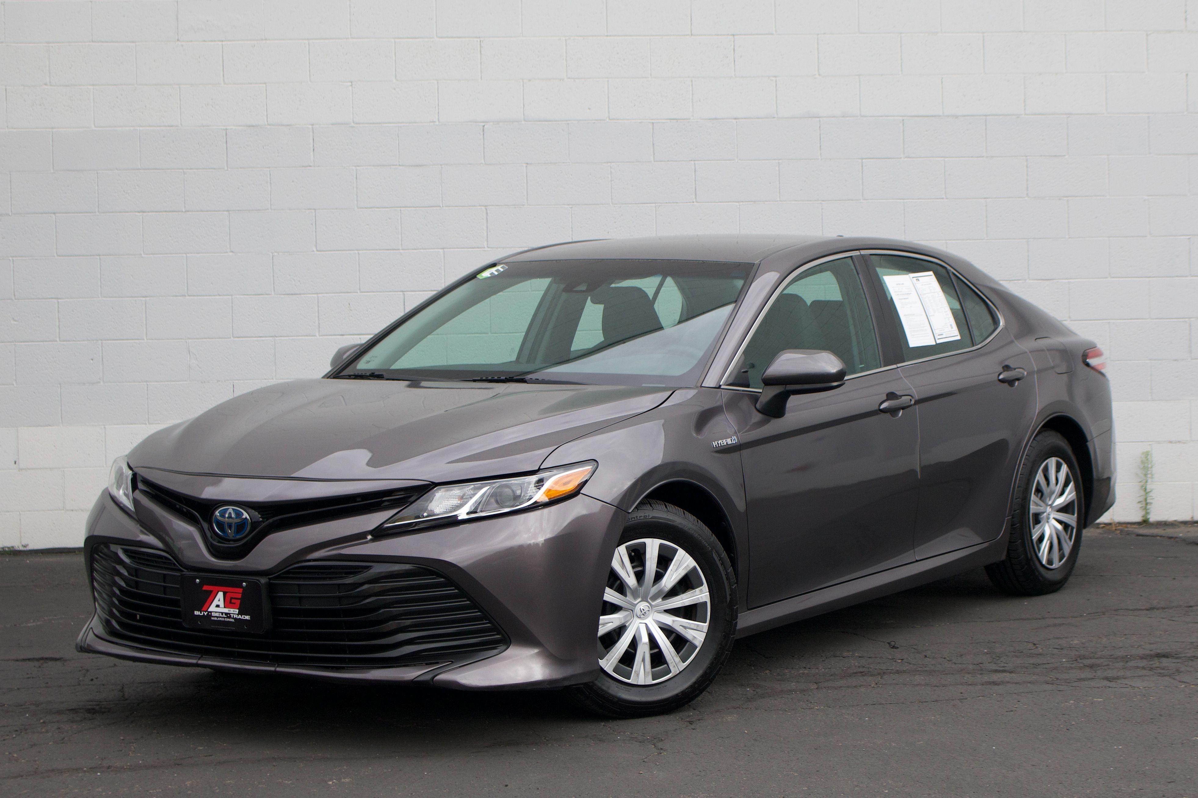 Toyota Camry photo 12