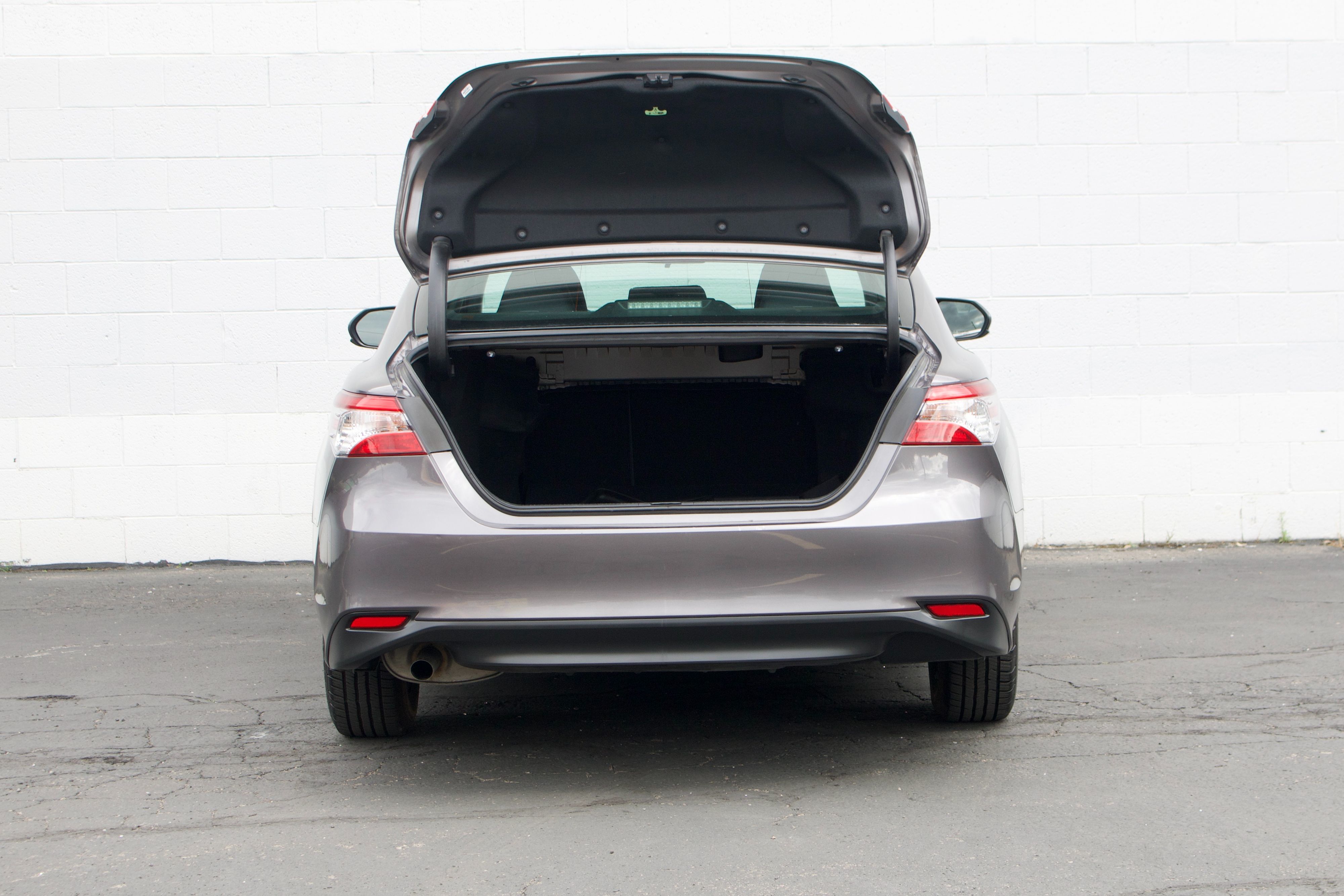 Toyota Camry photo 20