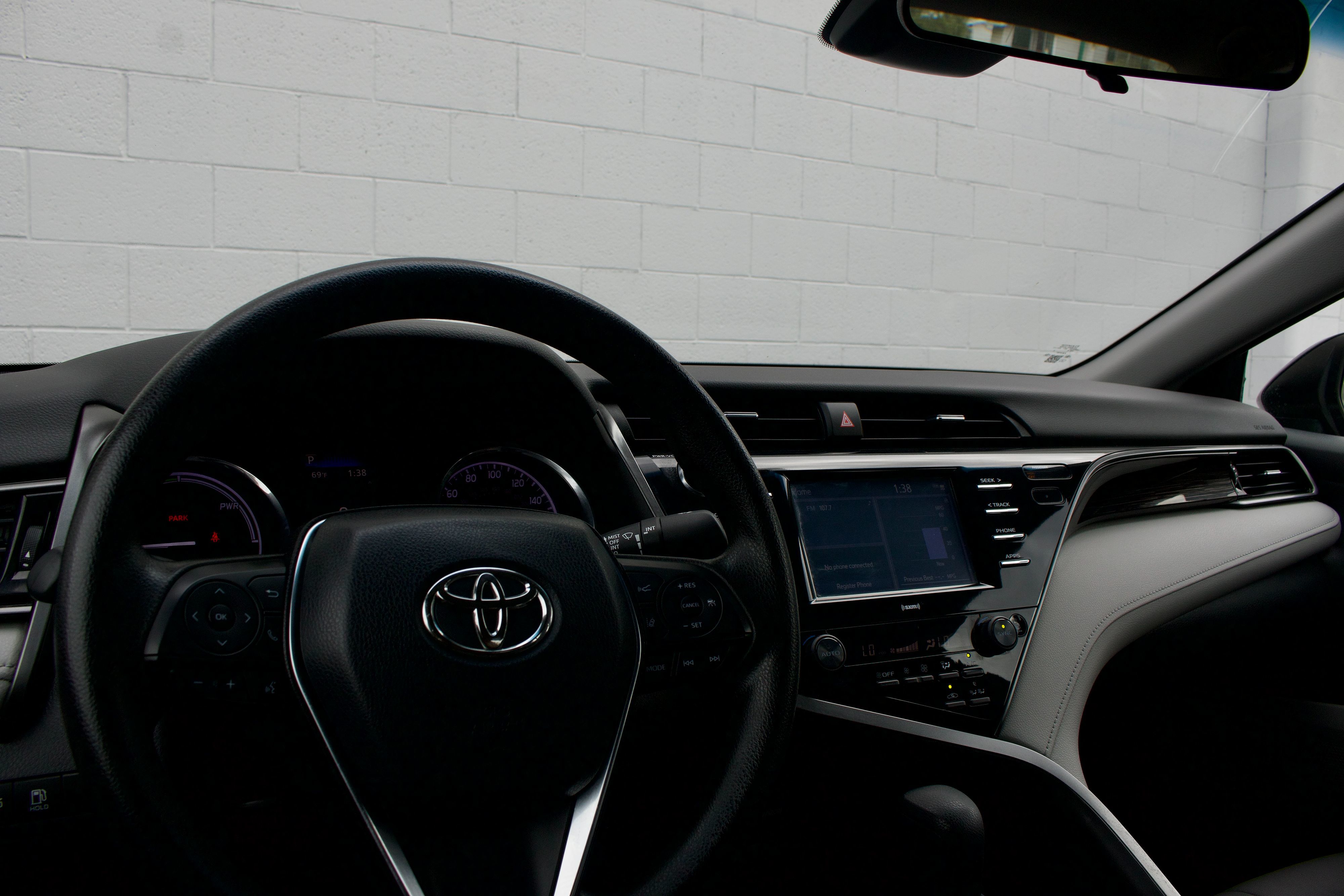 Toyota Camry photo 24