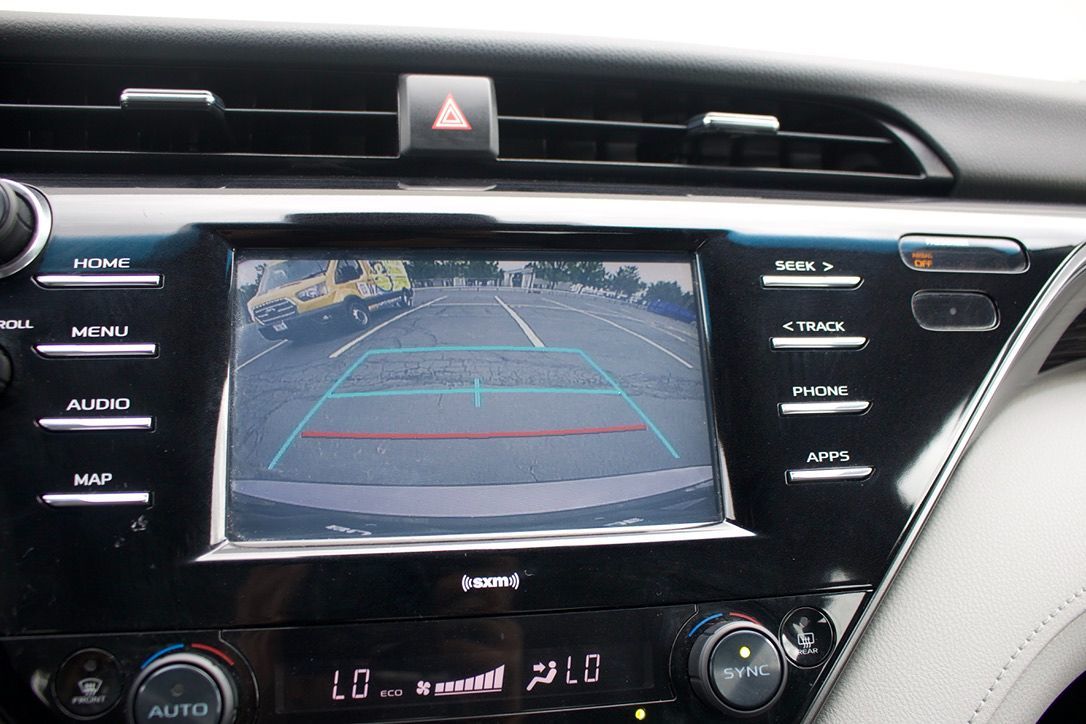 Toyota Camry photo 31