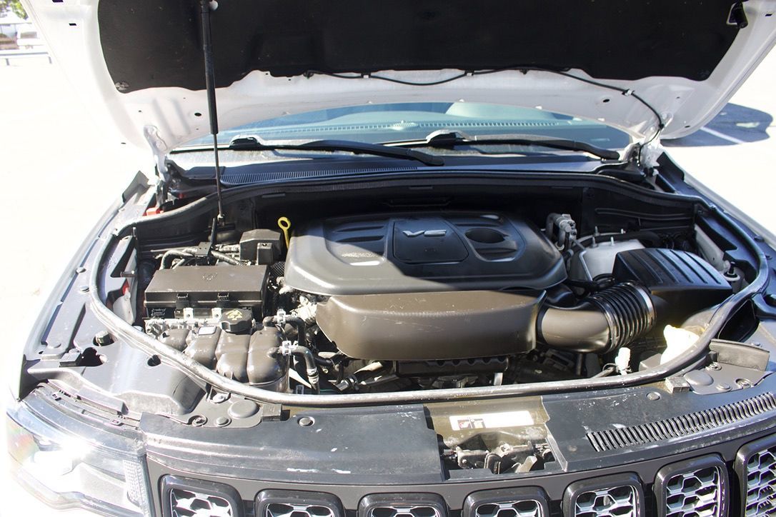 Jeep Grand Cherokee photo 7