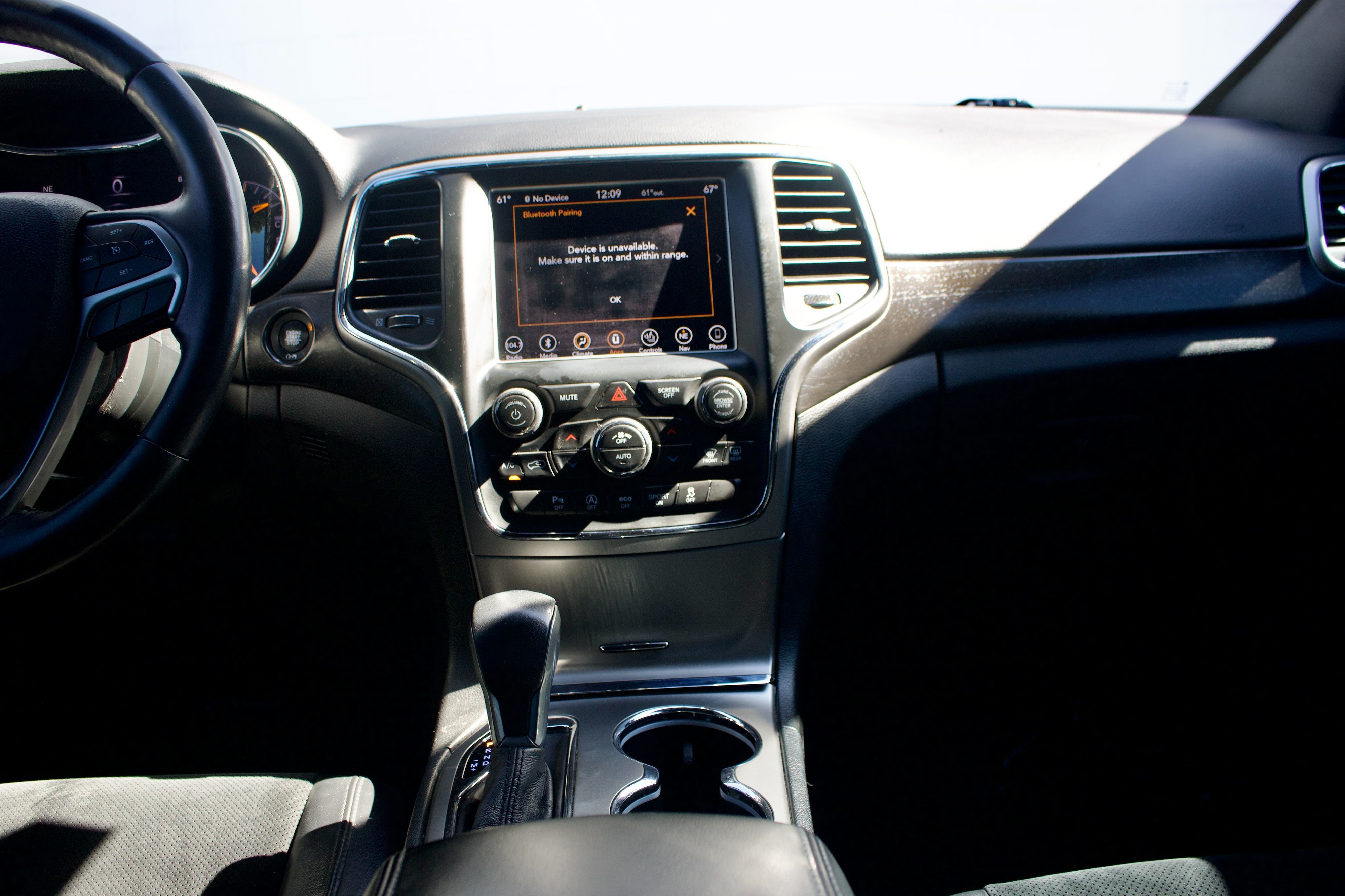 Jeep Grand Cherokee photo 29