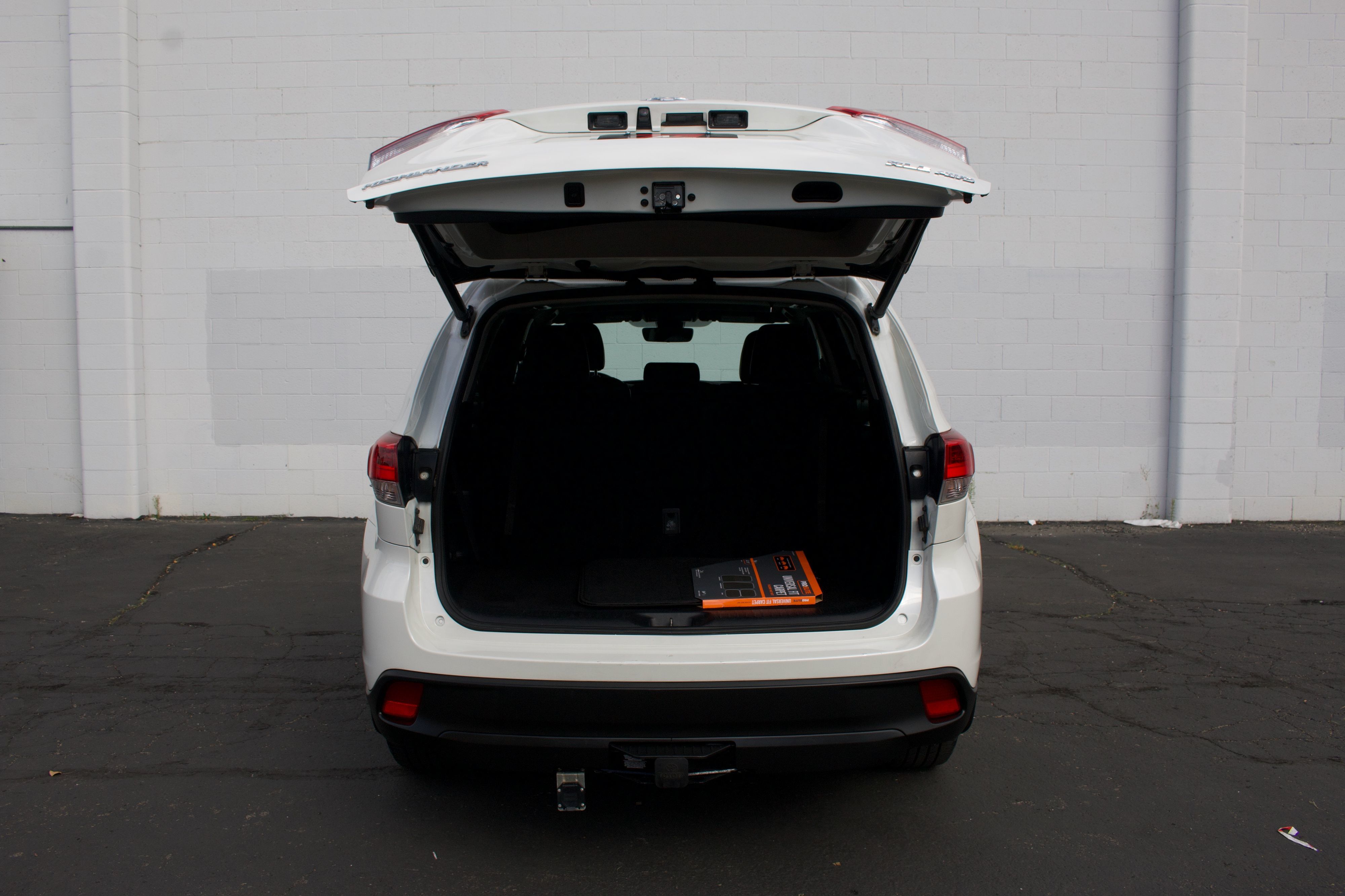 Photo 19 of this Toyota Highlander
