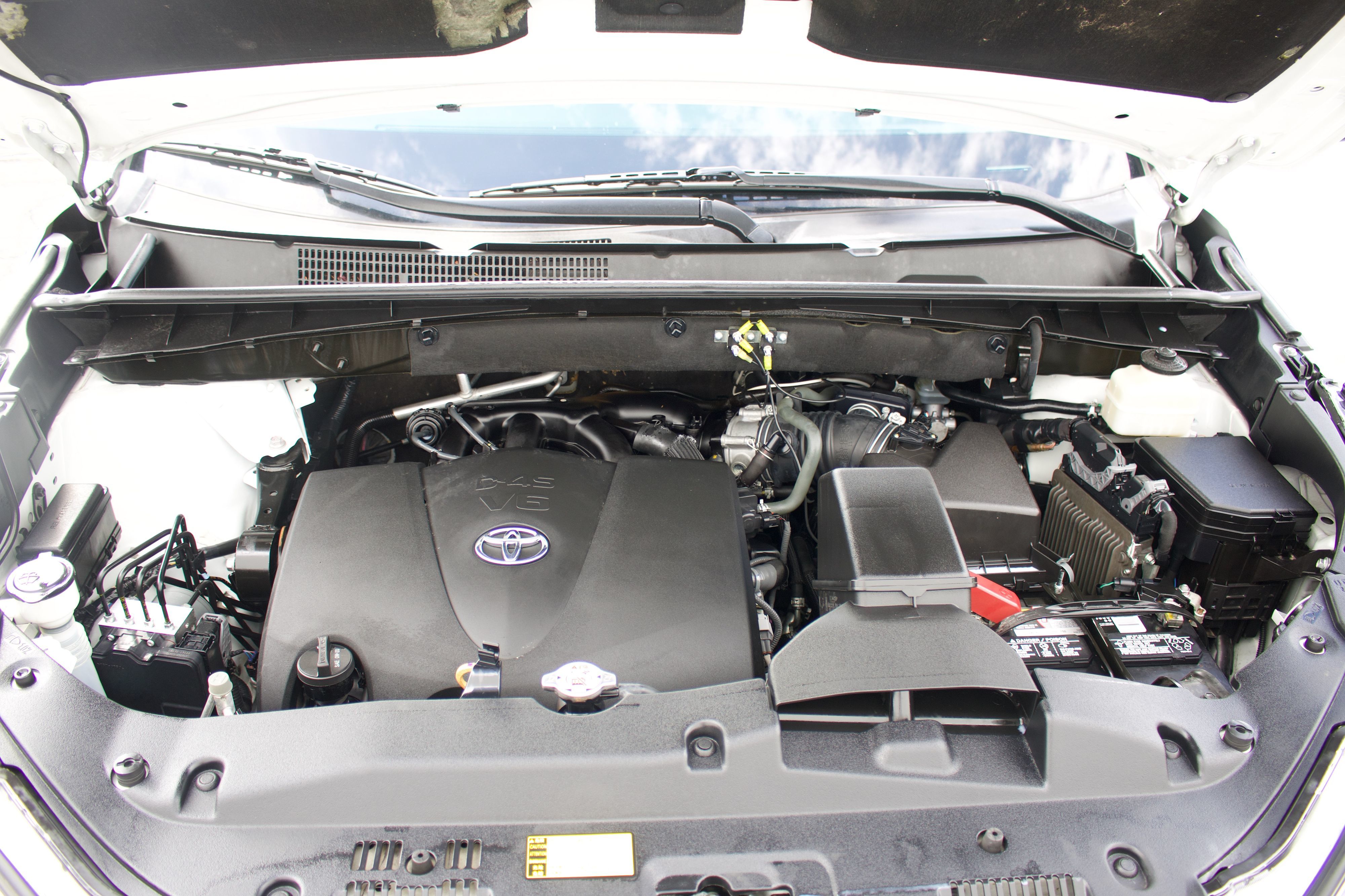 Photo 6 of this Toyota Highlander