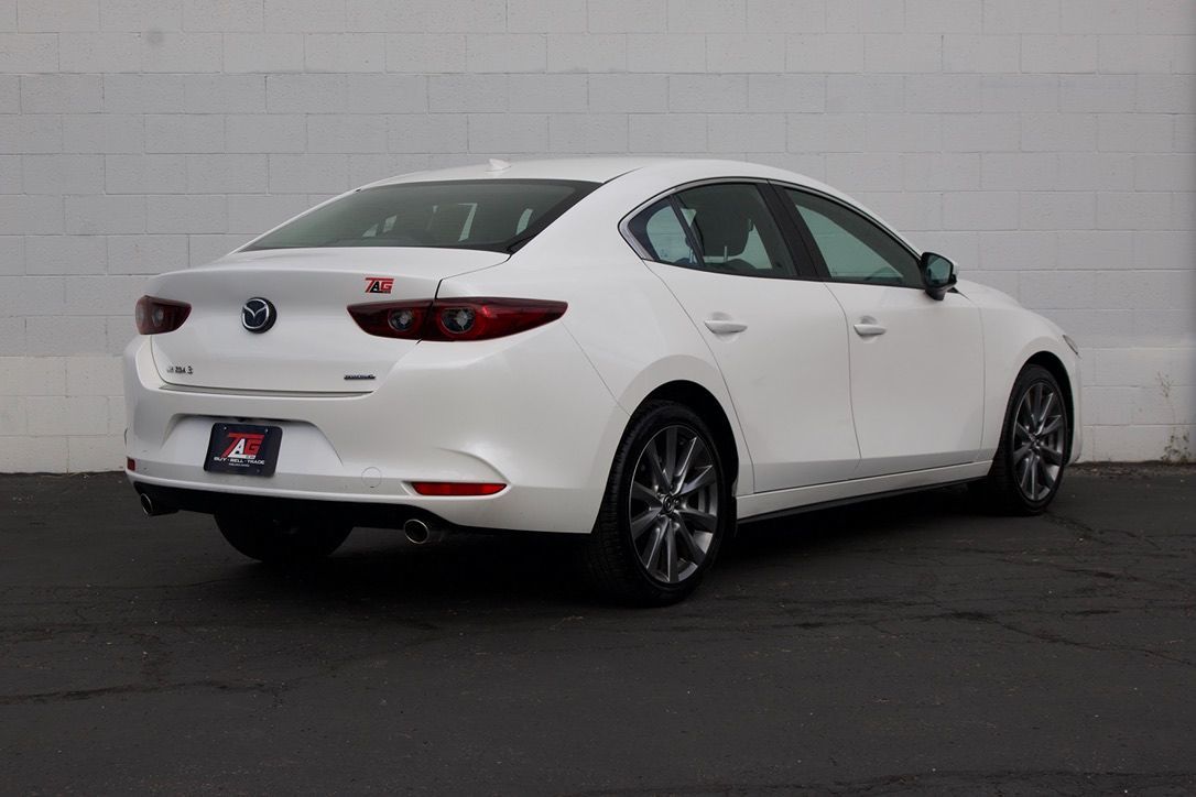 Mazda Mazda3 photo 15