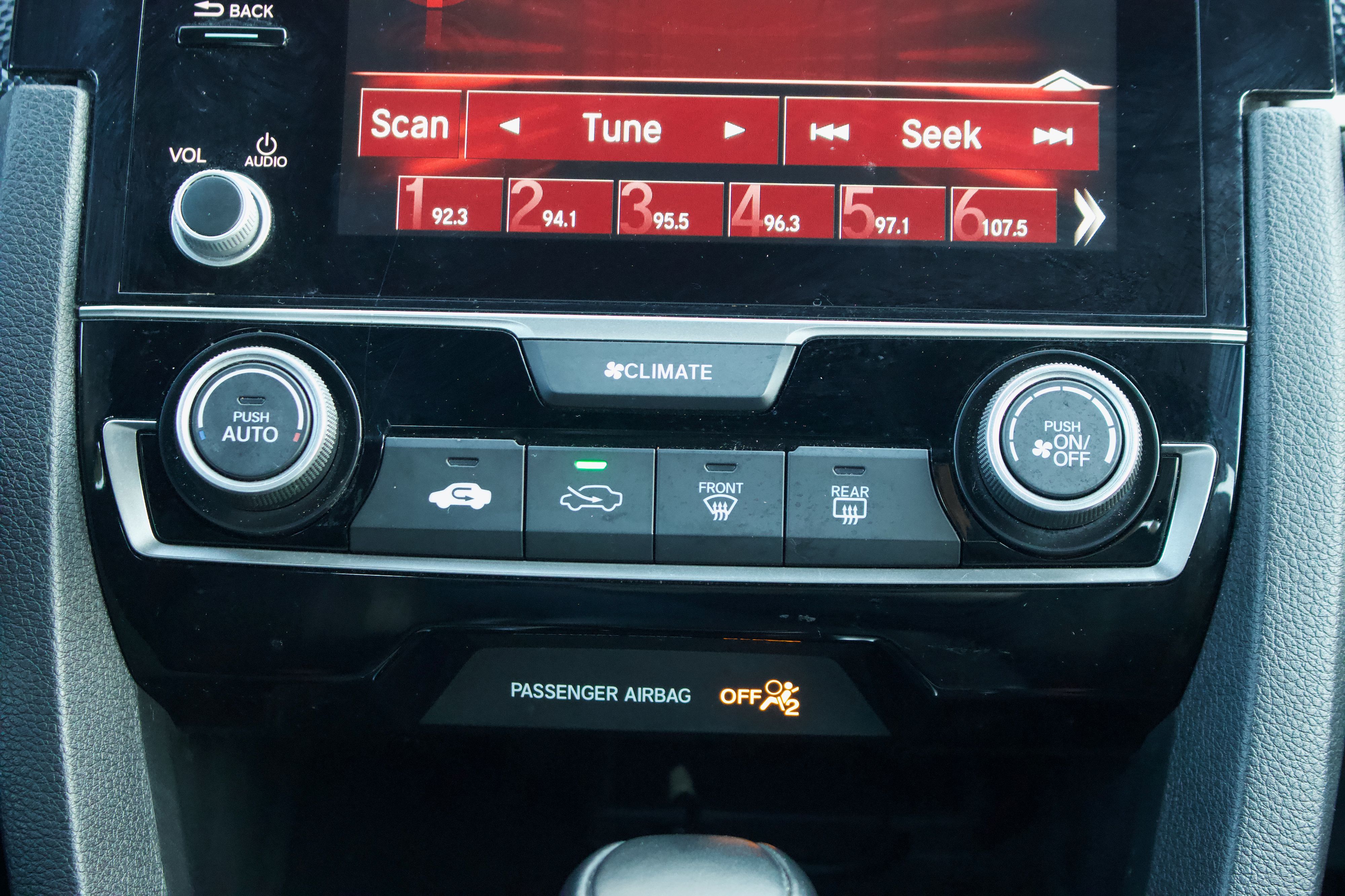 Photo 28 of this Honda Civic Sedan