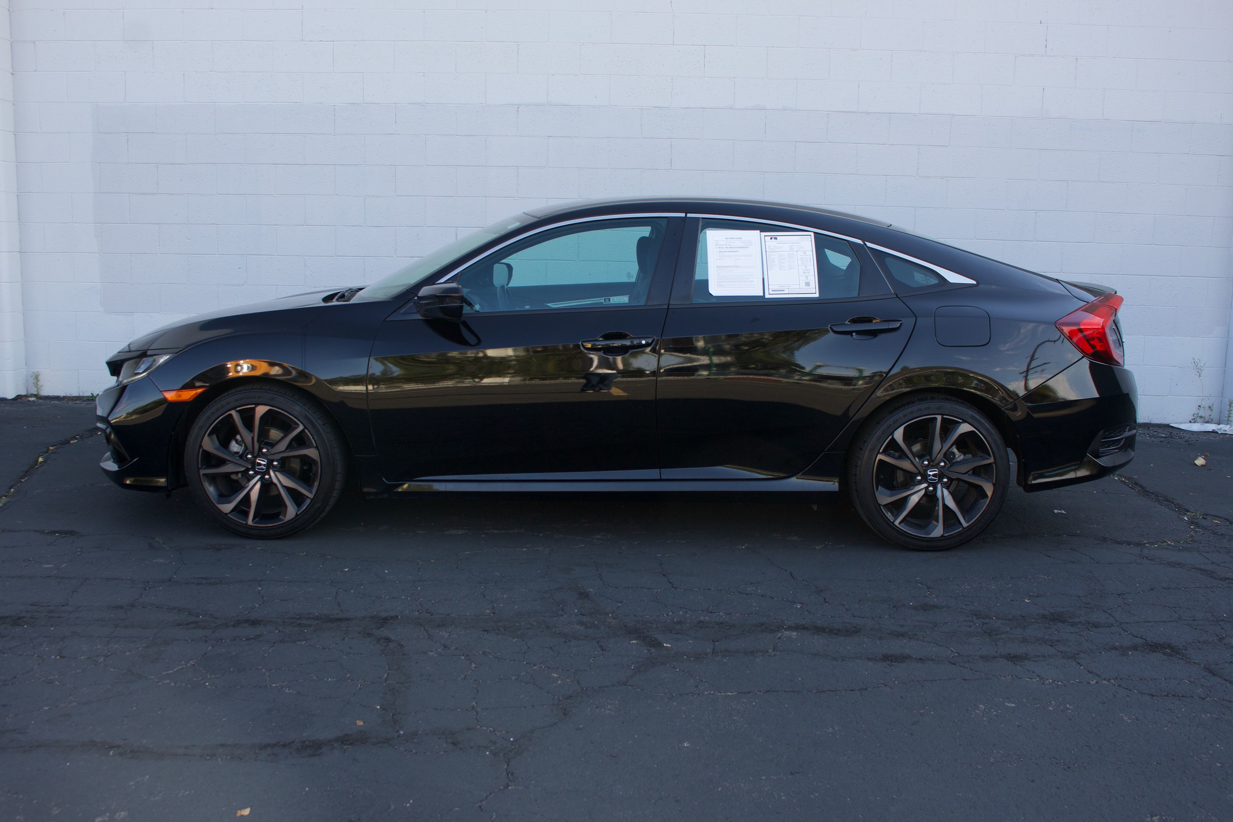 Photo 11 of this Honda Civic Sedan