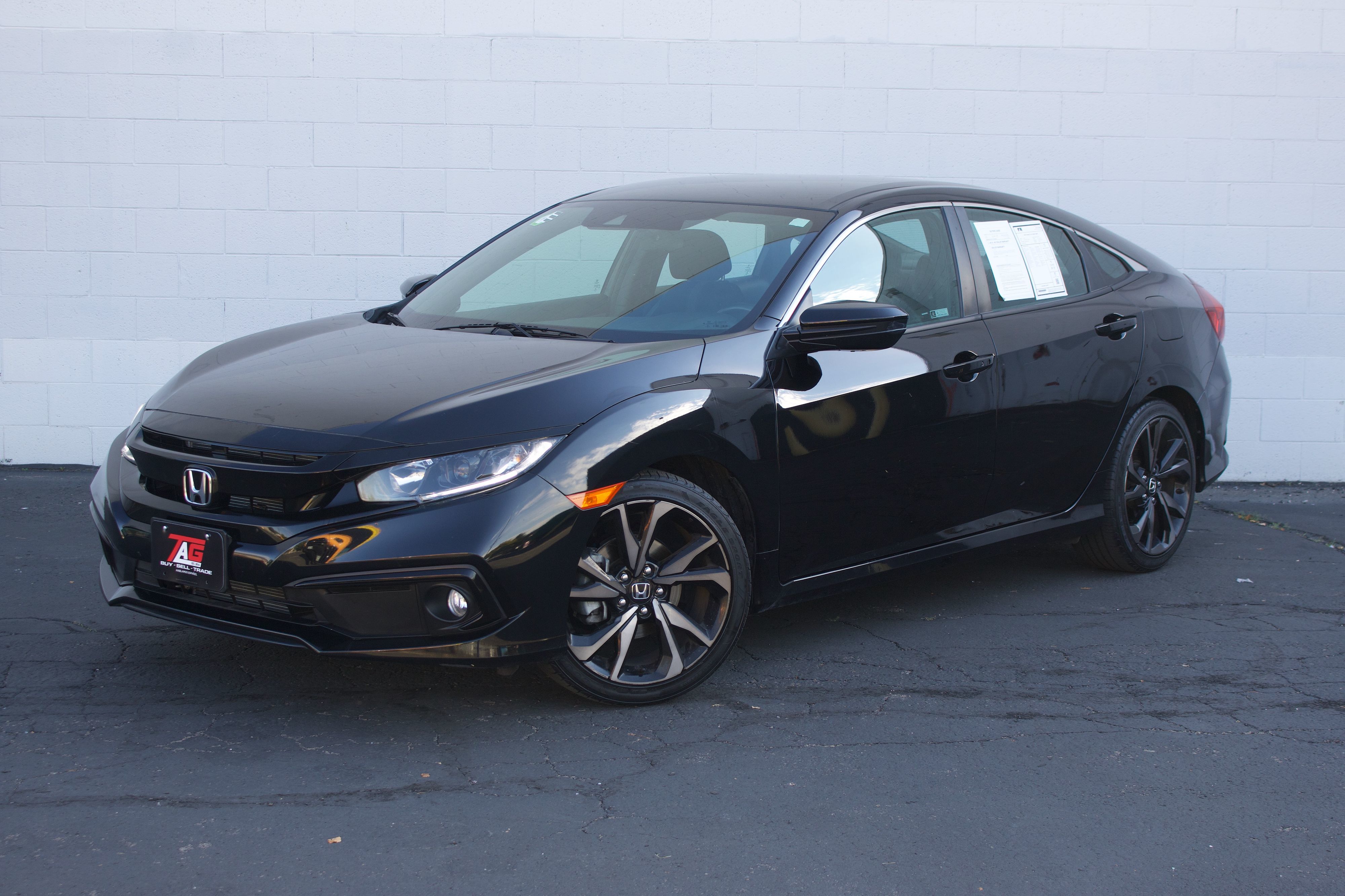 Photo 10 of this Honda Civic Sedan